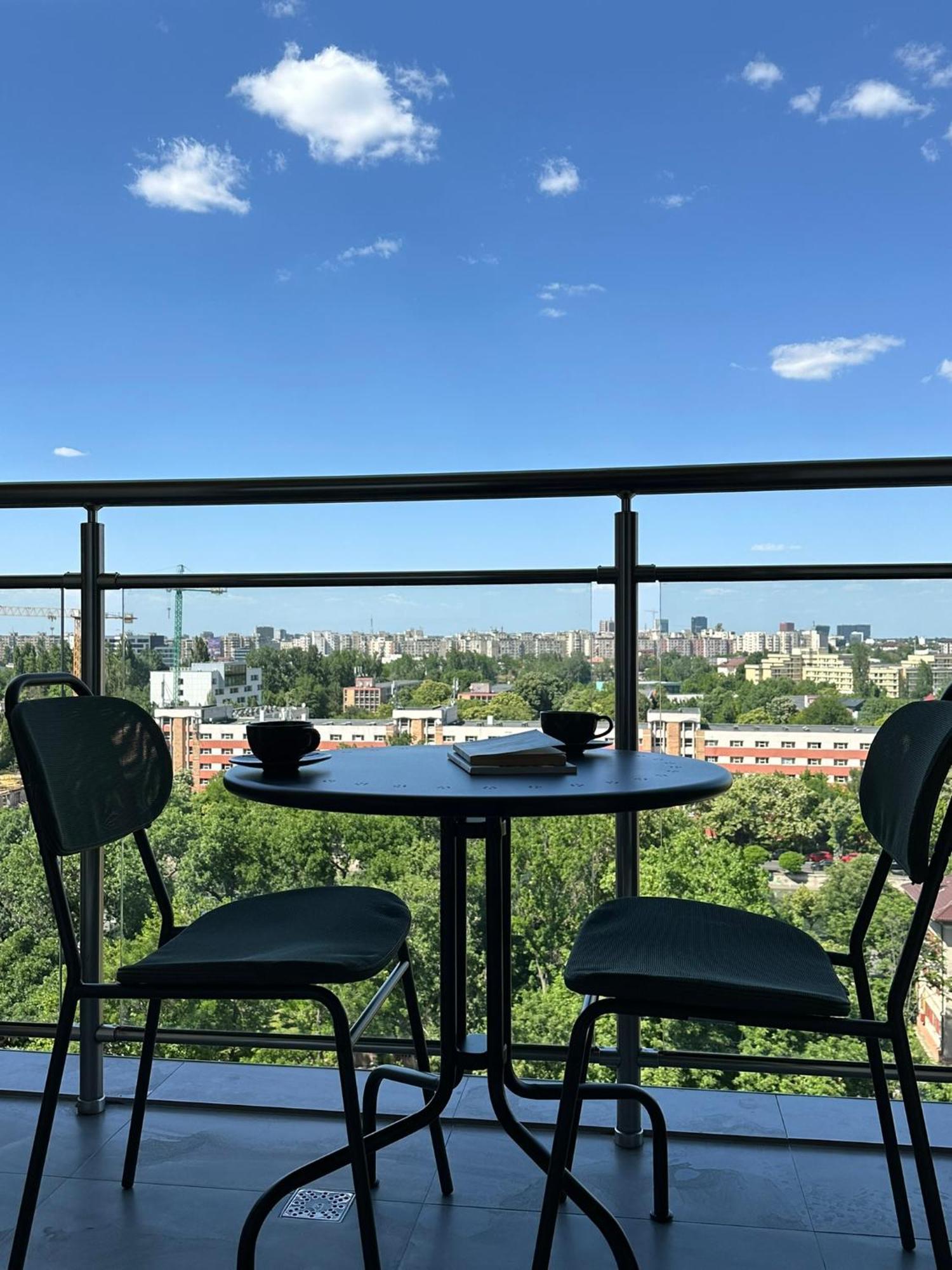 Urban Heights - Skyline Apartment Bucharest