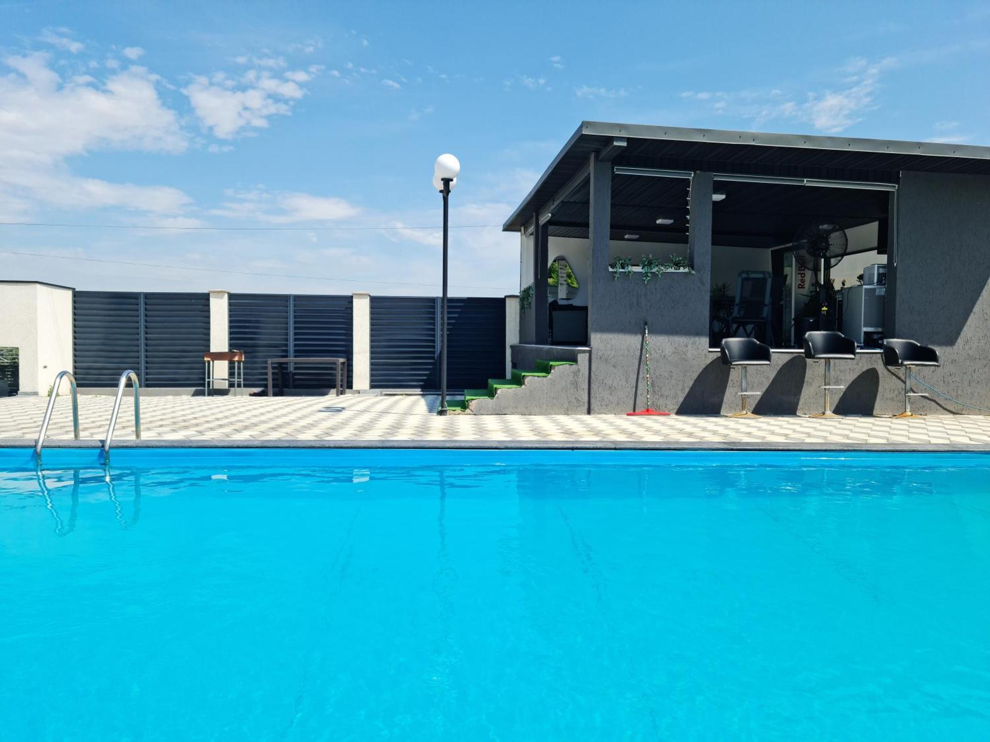 Grey House Villa Bucharest