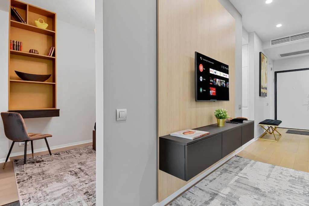 Apartamento Lax Exquisite 1br,1bath -city Skyline Views *