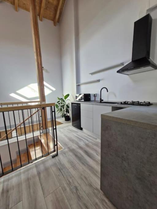 Apartament In The Attic With Private Bathroom *