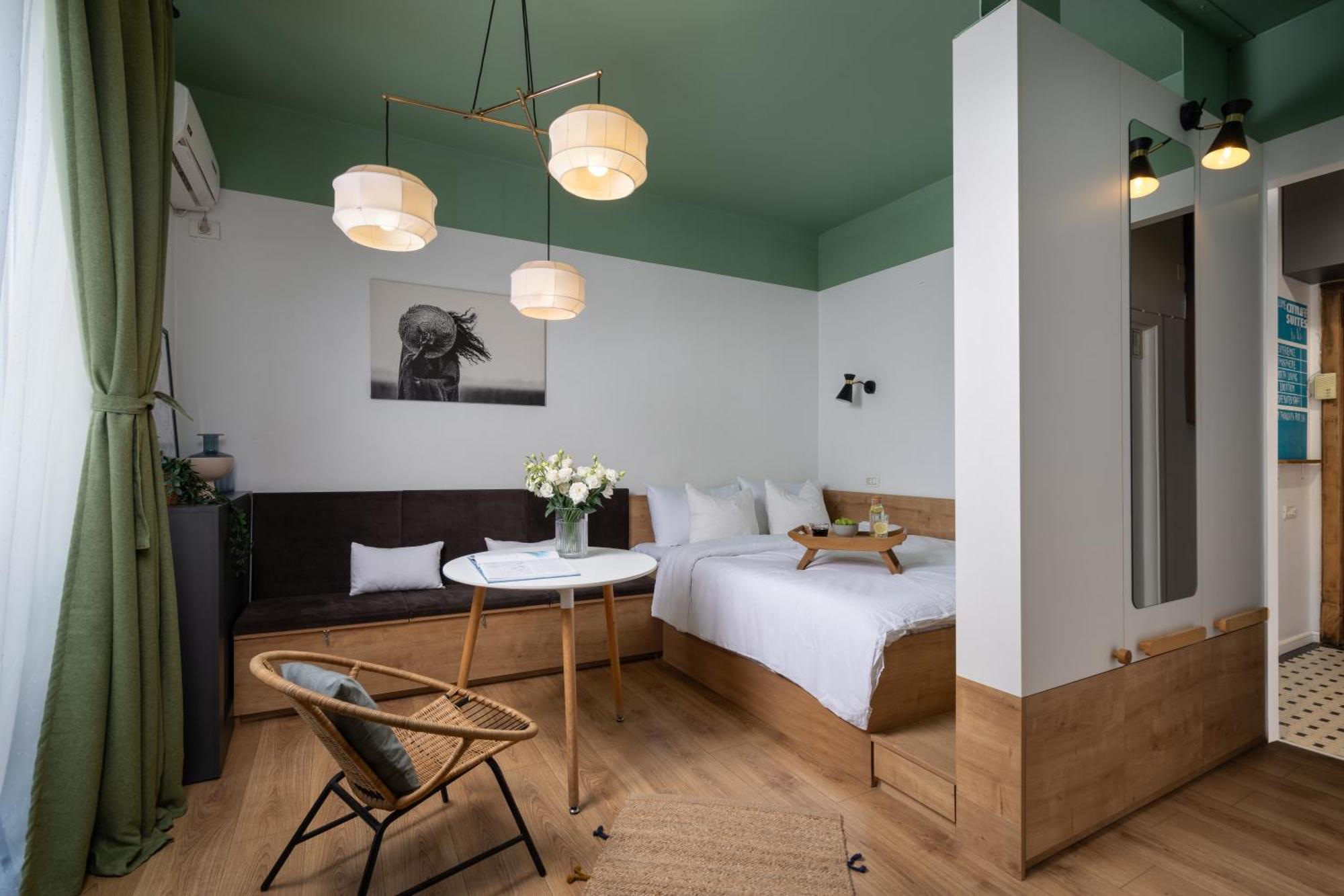 Apartment Downtown By Urbanesq *