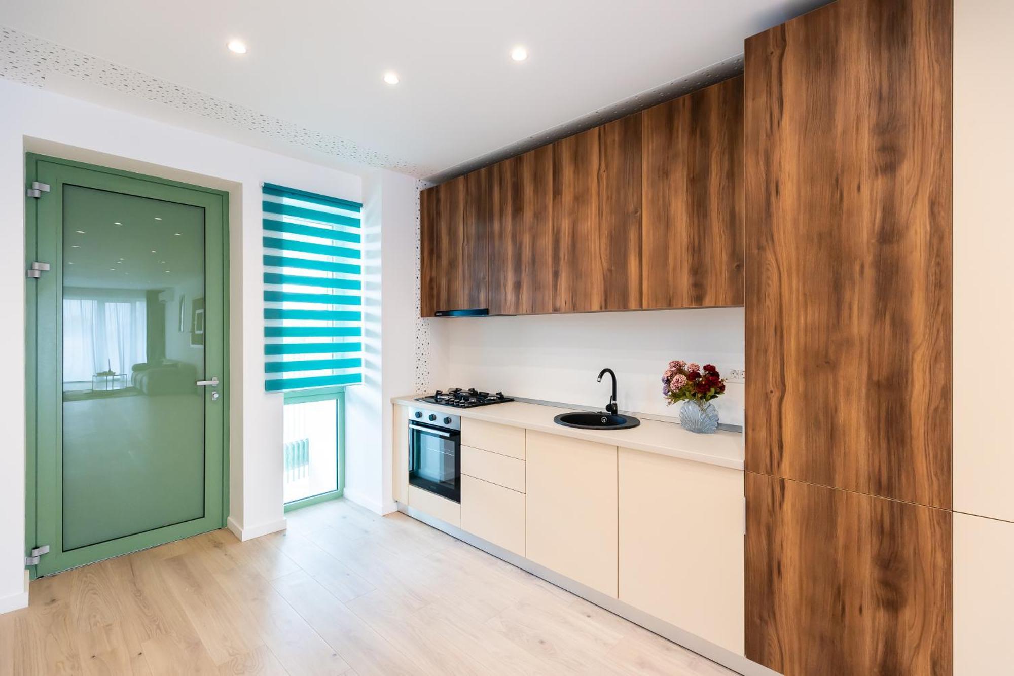 Roots One - Lakeview Escape With Balcony & Parking Apartment Bucharest