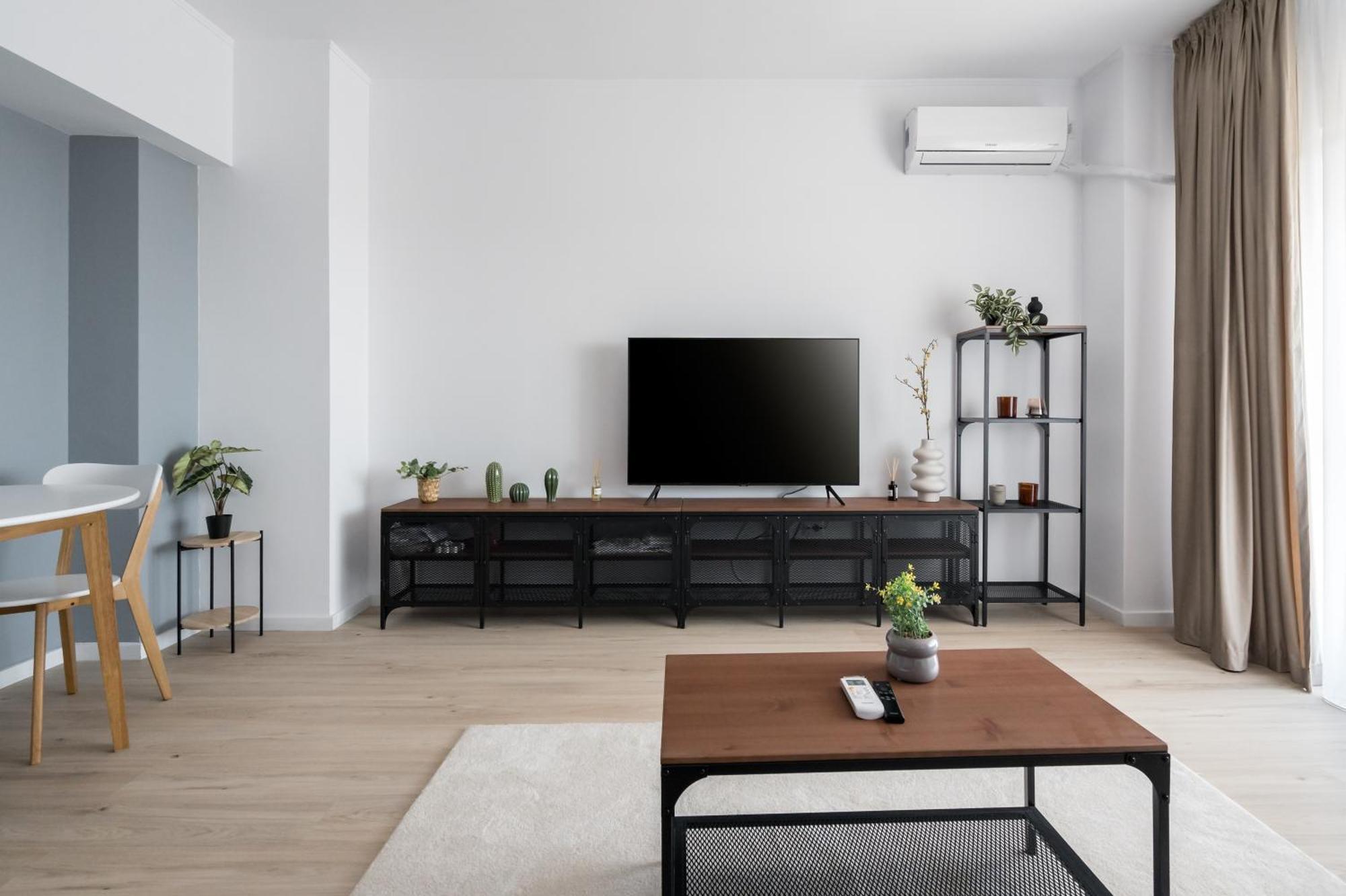 Majestic Apartments- With Parking * Bucureşti