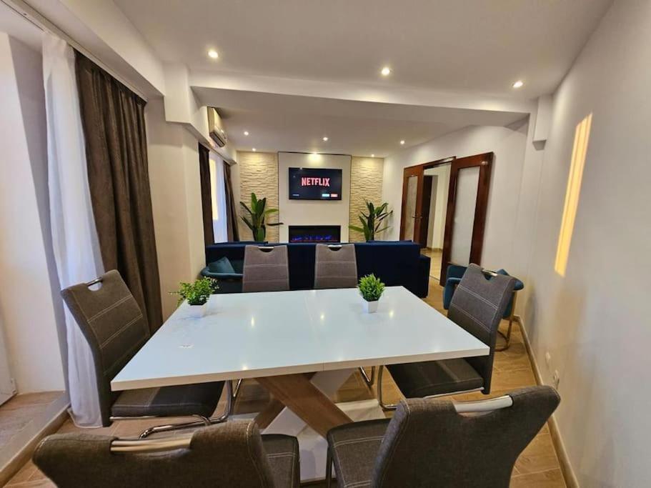 Ultra Luxury 3br 2bath & Amazing Views