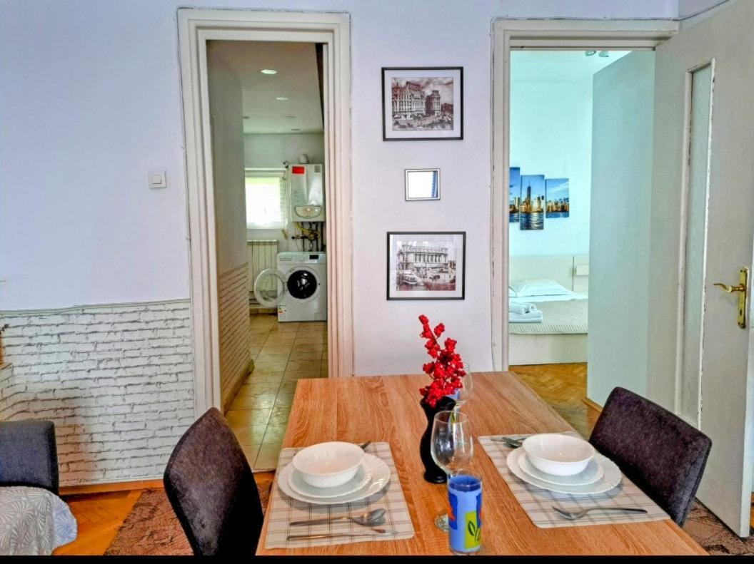 Luxury Piata Romana Apartment