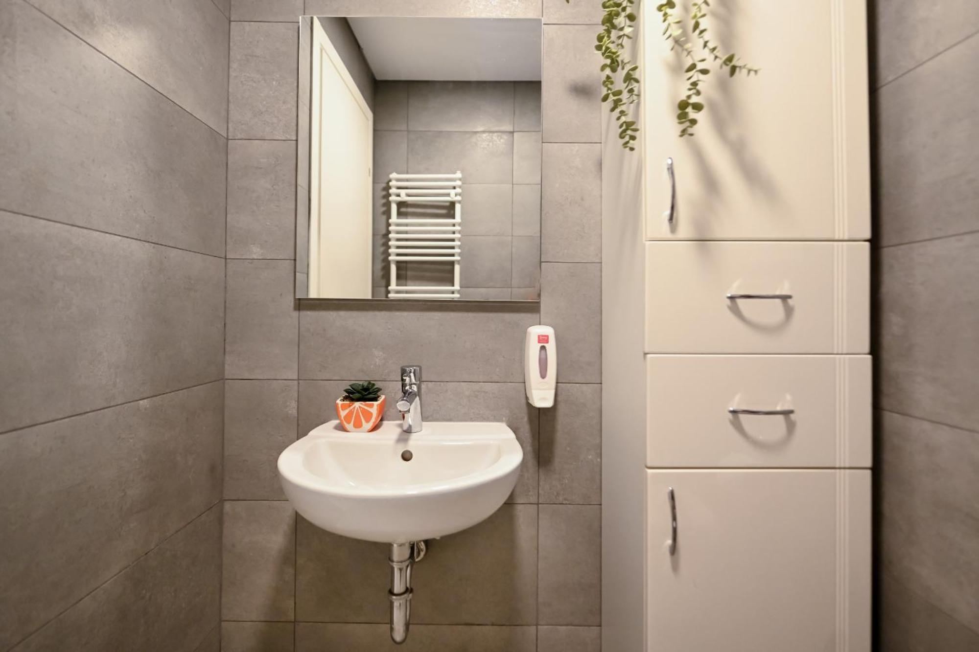 Apartamento Amazing - Modern 1br With Balcony In Aviatiei
