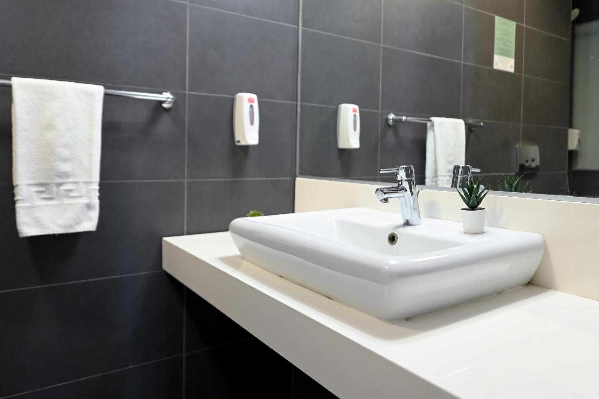 Amazing - Modern 1br With Balcony In Aviatiei