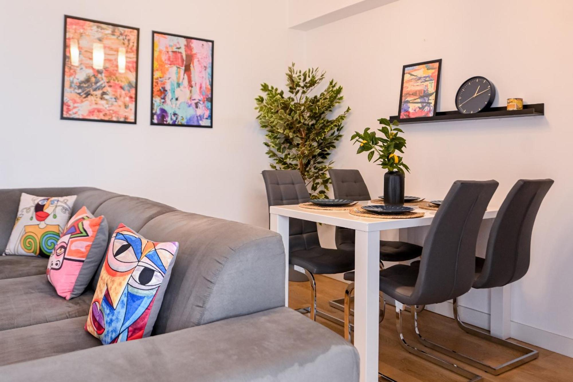 Amazing - Modern 1br With Balcony In Aviatiei Bucareste