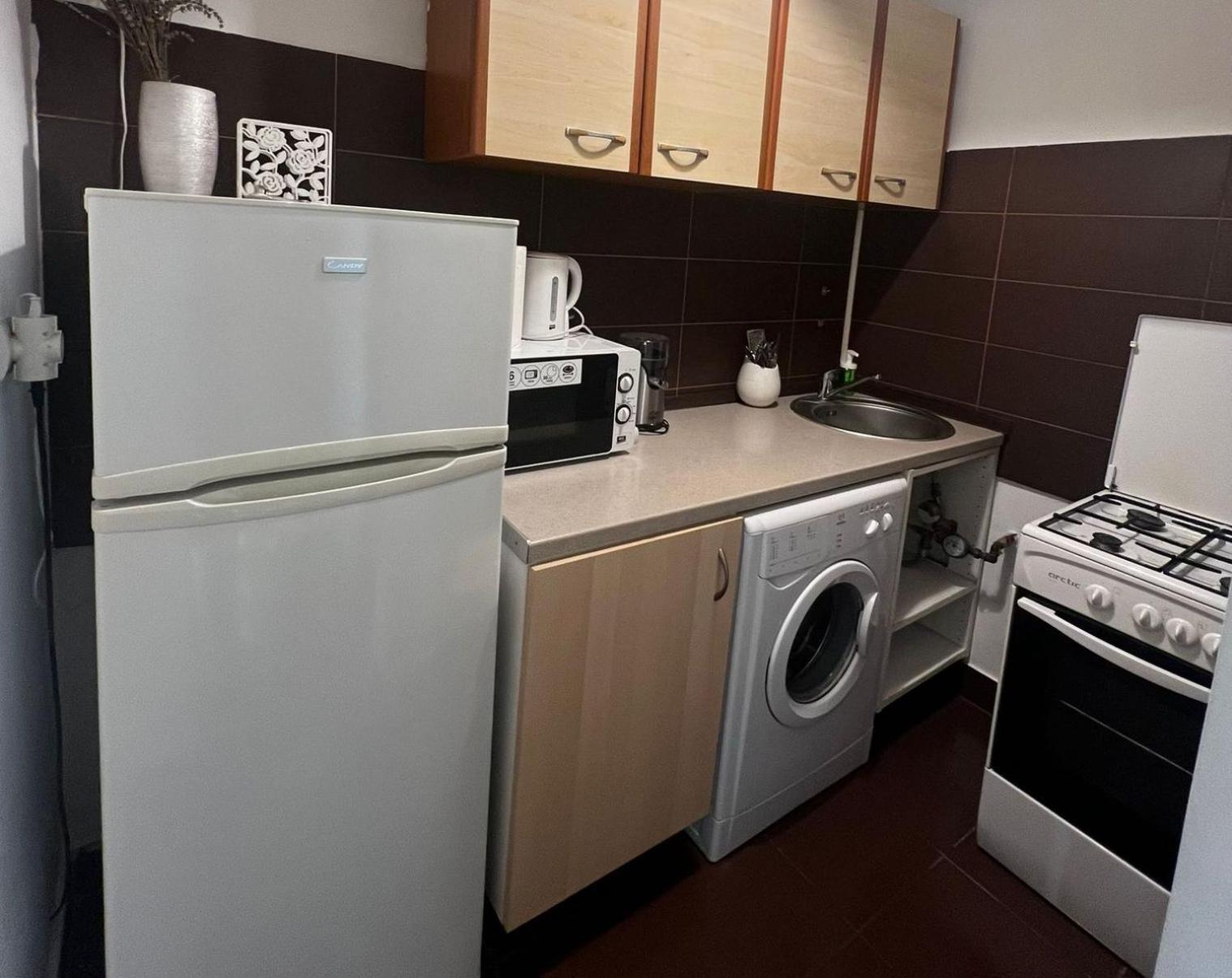 Lazynest - With Balcony On Magheru Apartment Bucharest