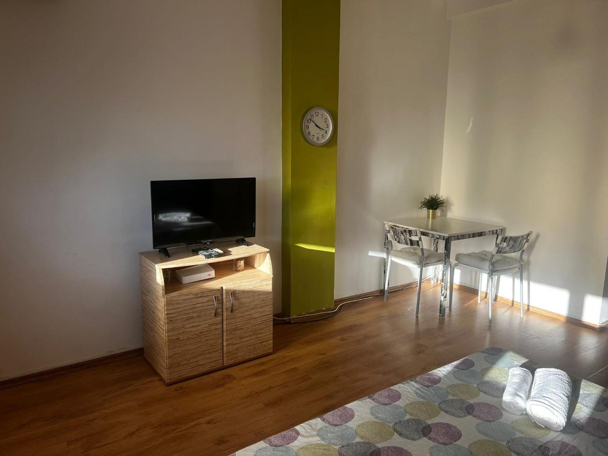 Lazynest - With Balcony On Magheru * Bucharest