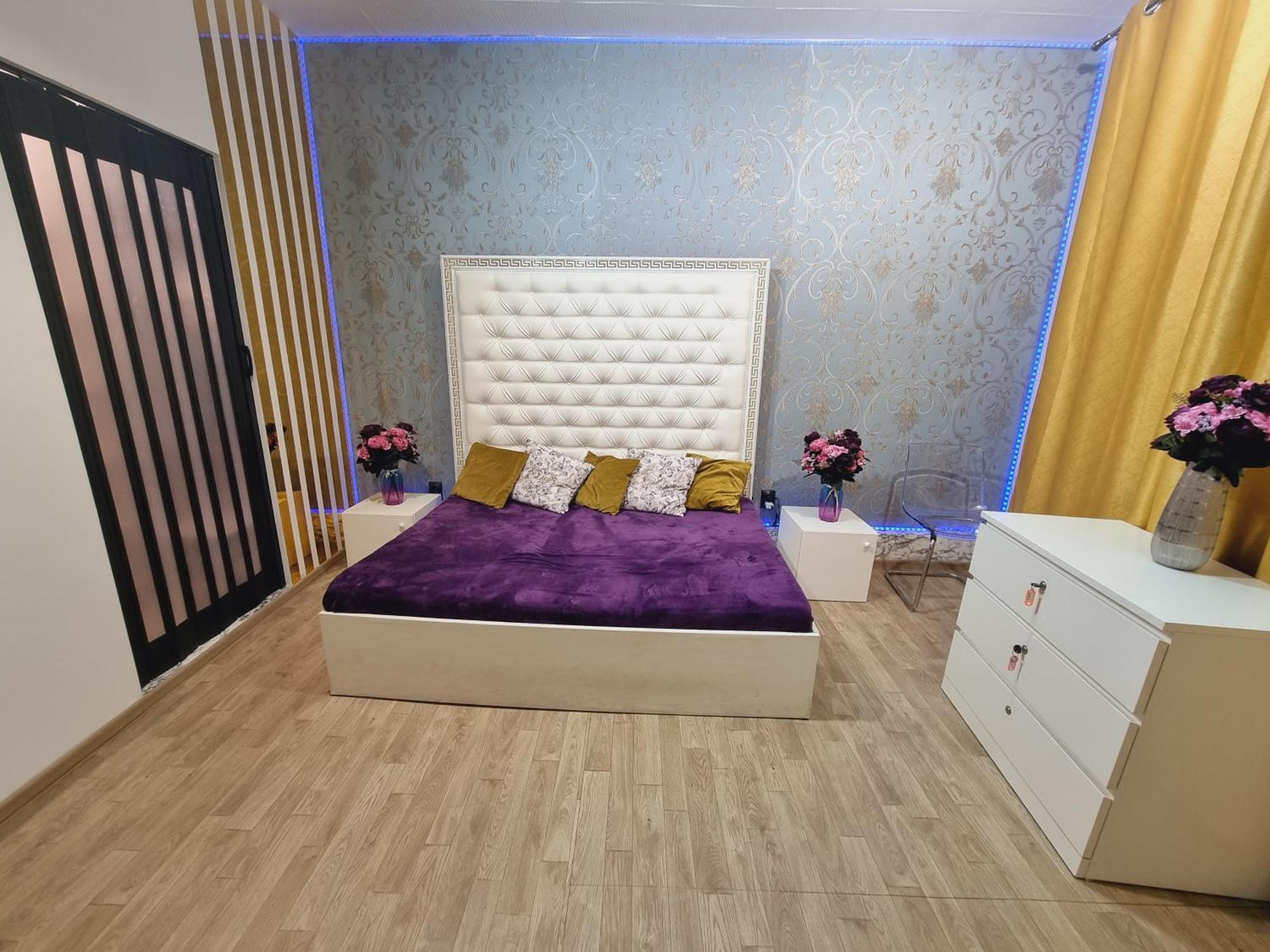 Lust Homestay *