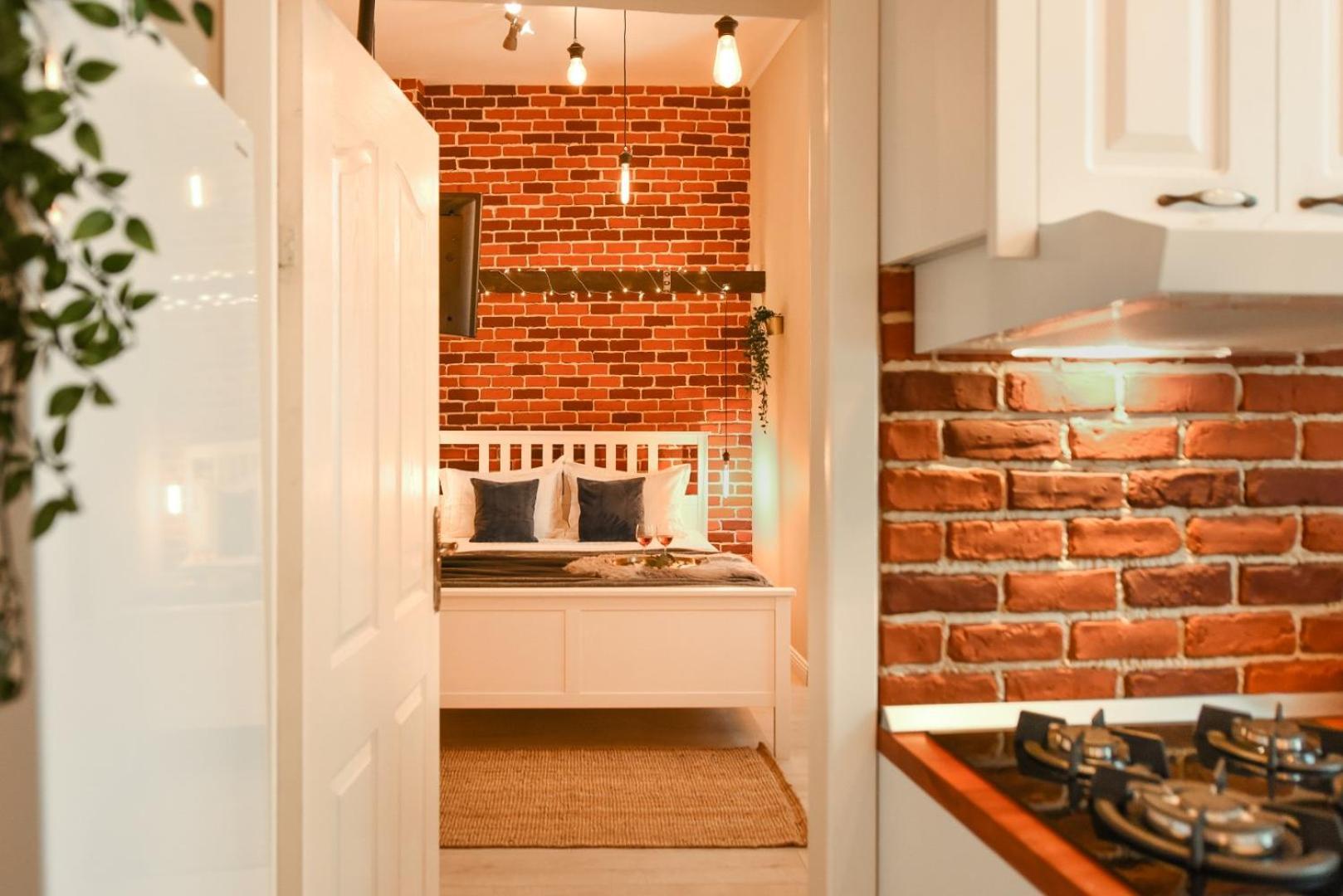 Apartment Elegant - Urban Escape In