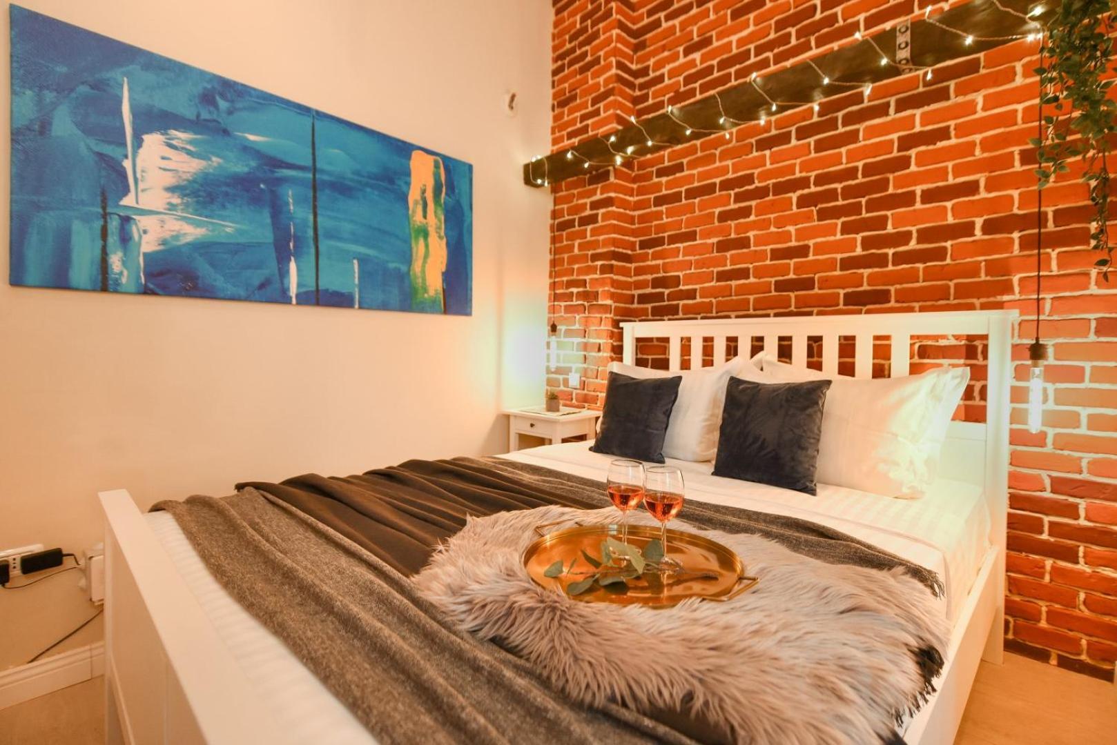 Elegant - Urban Escape In Bucharest