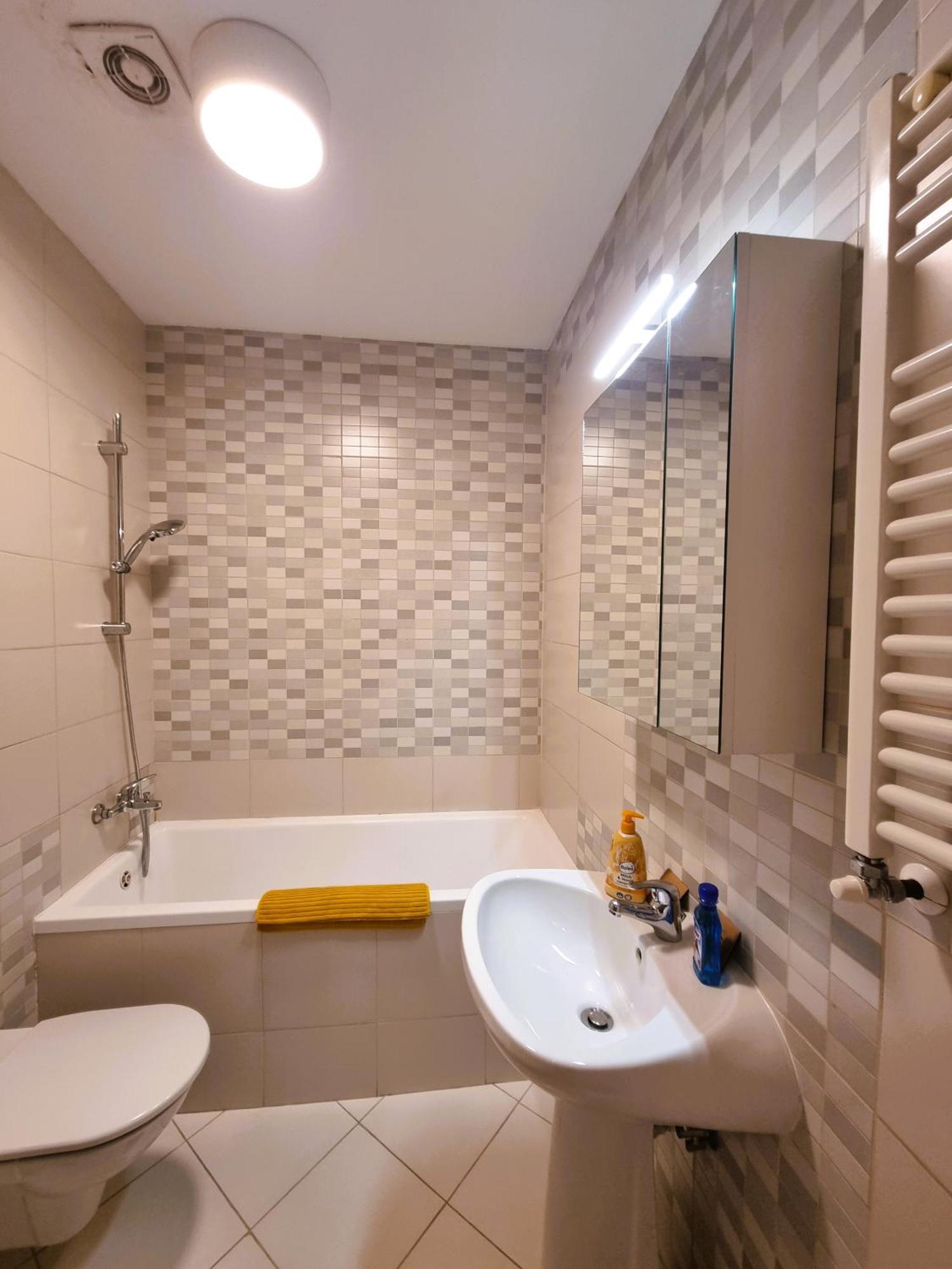 Apartamento E Bucareste