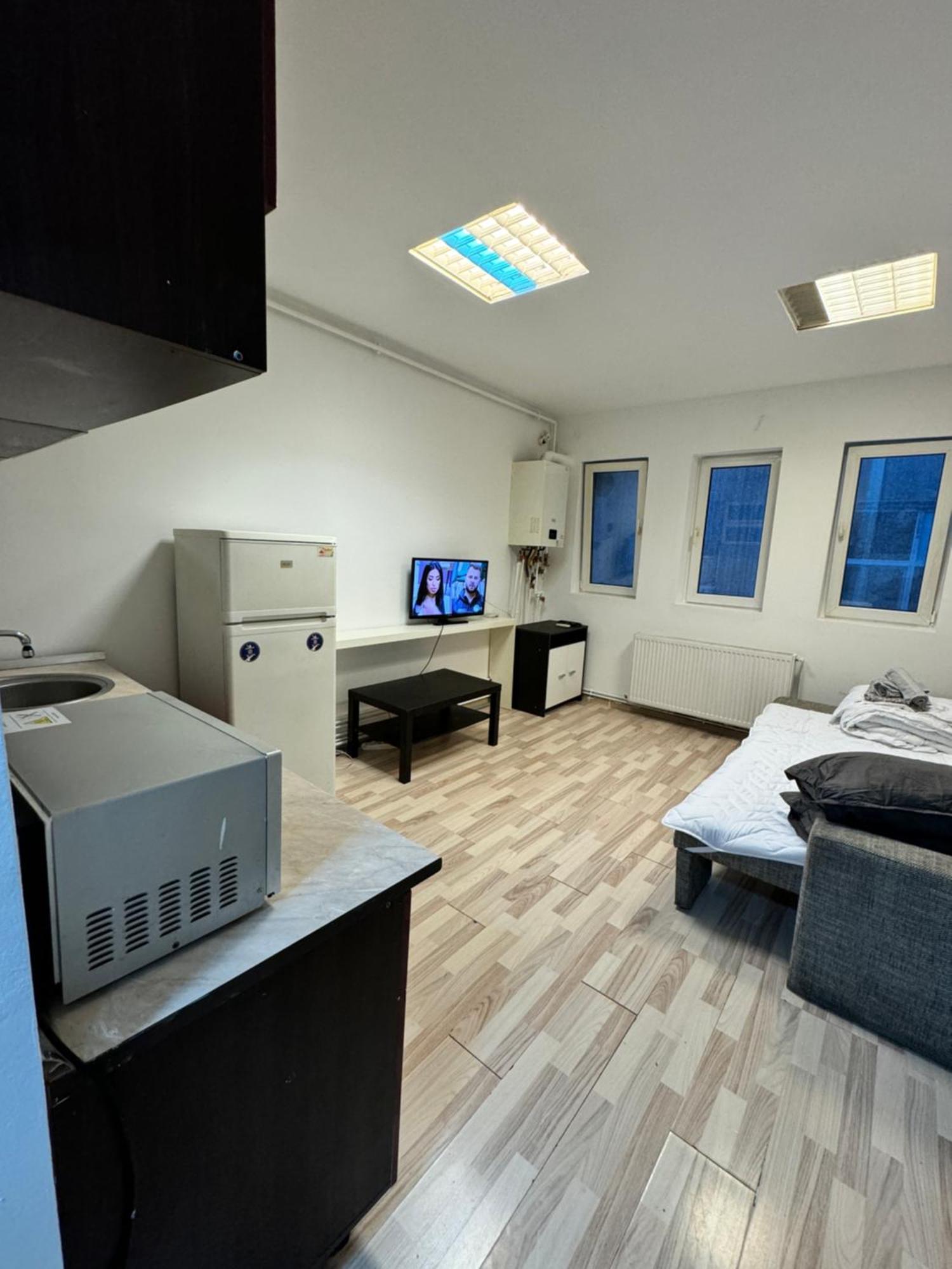 Heart Of Old Town Studio By Chr Luxury Property Bucharest