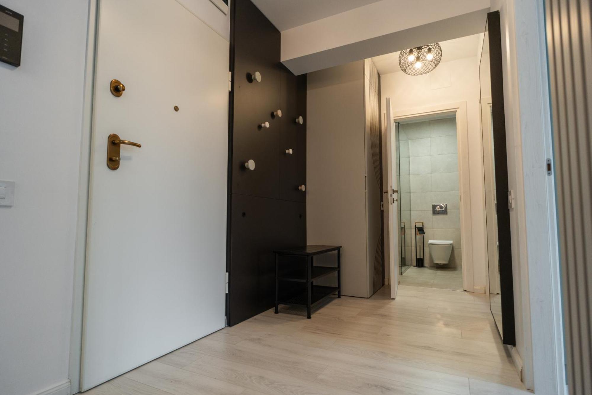 Foisorului Brand New With Huge Balcony * Bucharest