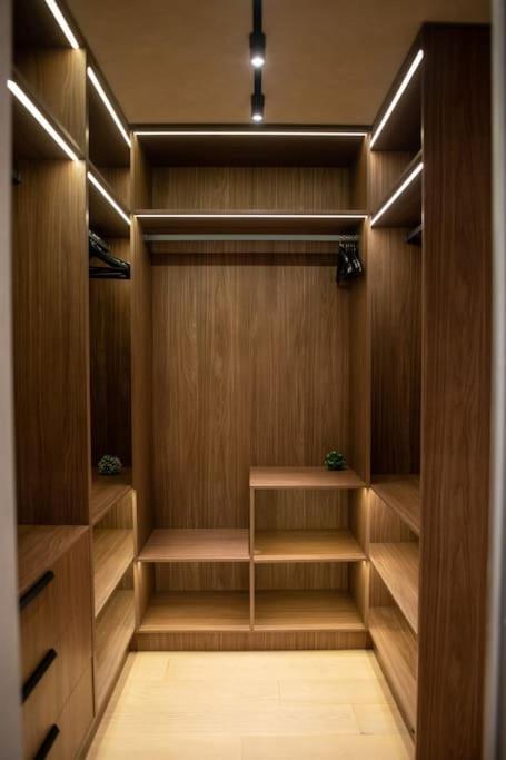 Apartment Penthouse Lebada Lake *
