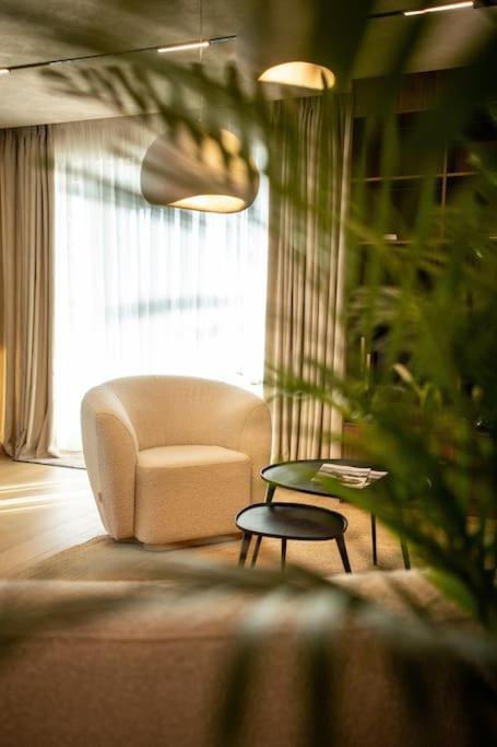 Penthouse Lebada Lake Bucharest