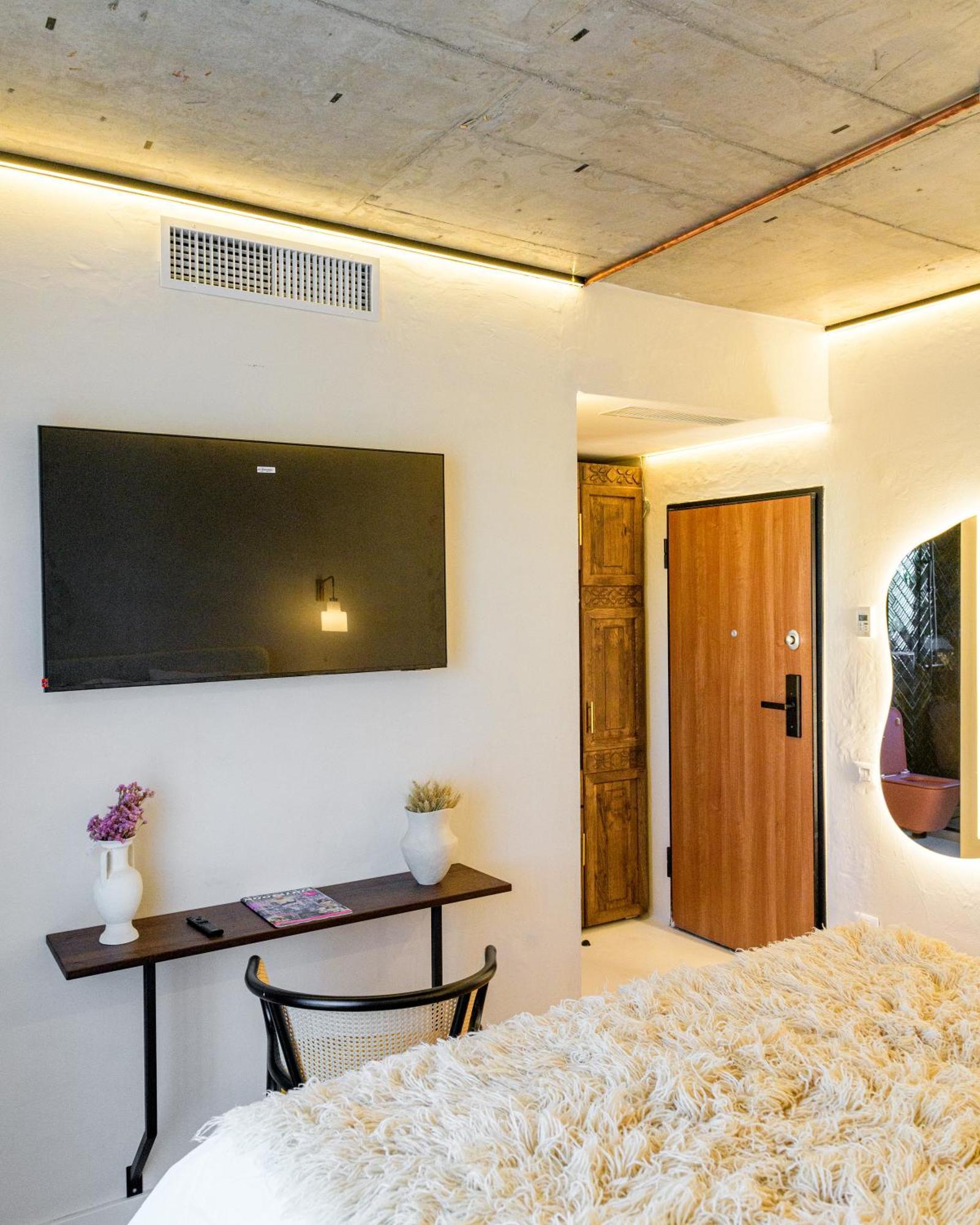 Nishani 5 Stars Boutique Motel