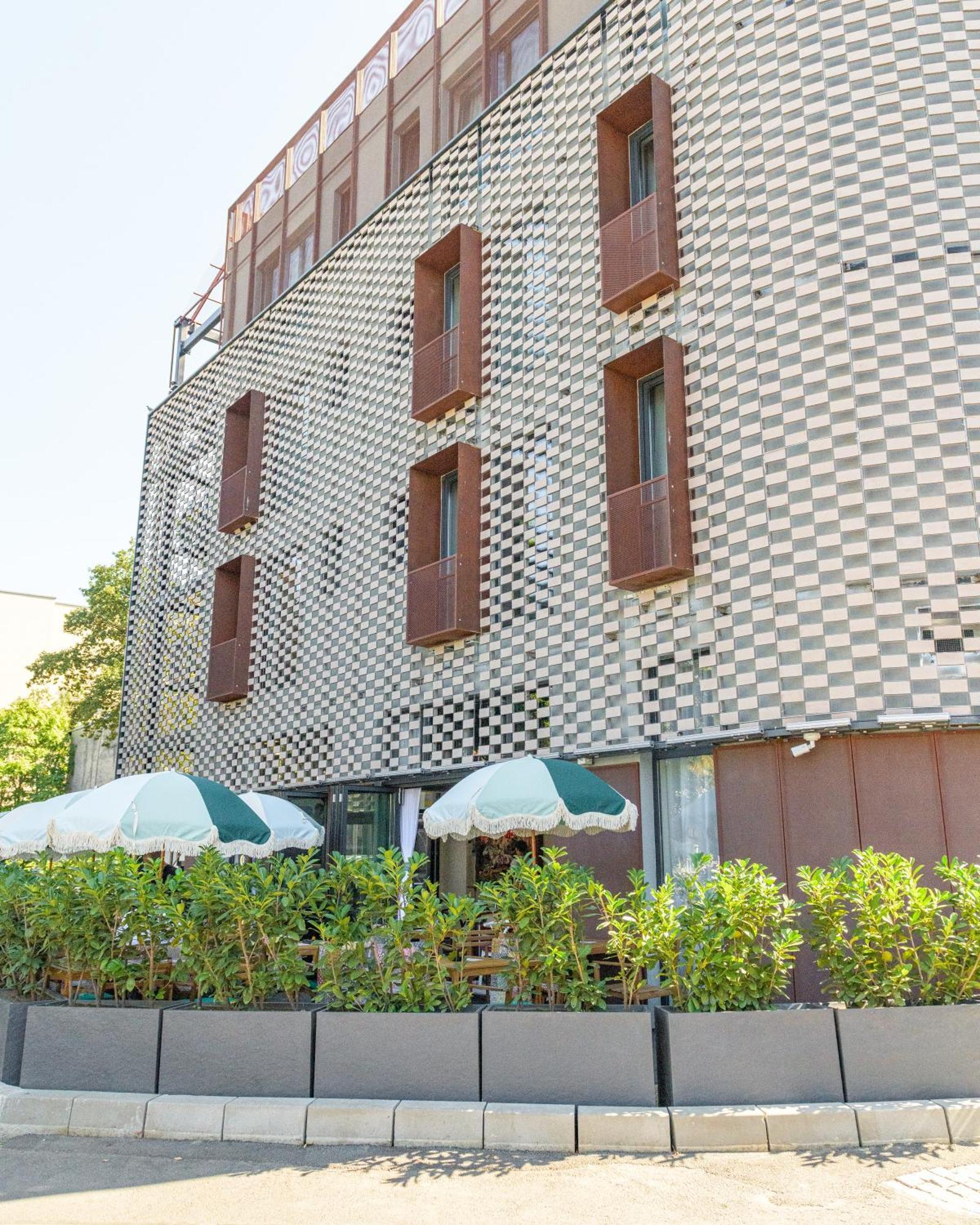 Motel Nishani 5 Stars Boutique