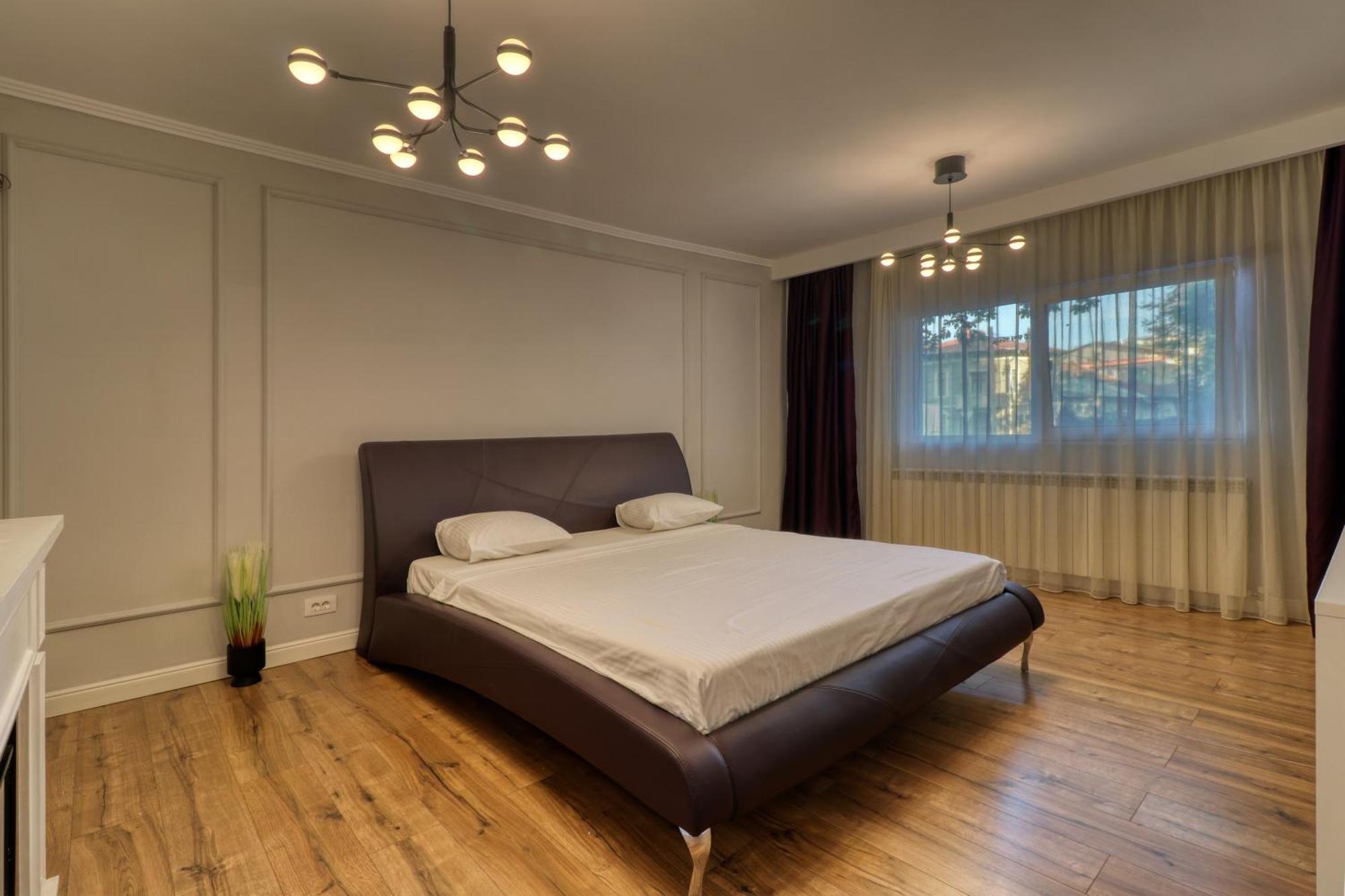 Modern Vitan Apartment *