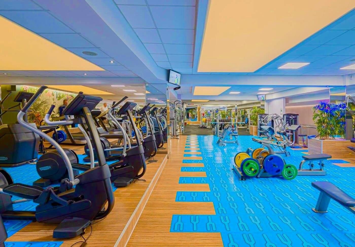 Yamaluxe - Huge - Confort & Luxury With Great View Bucharest