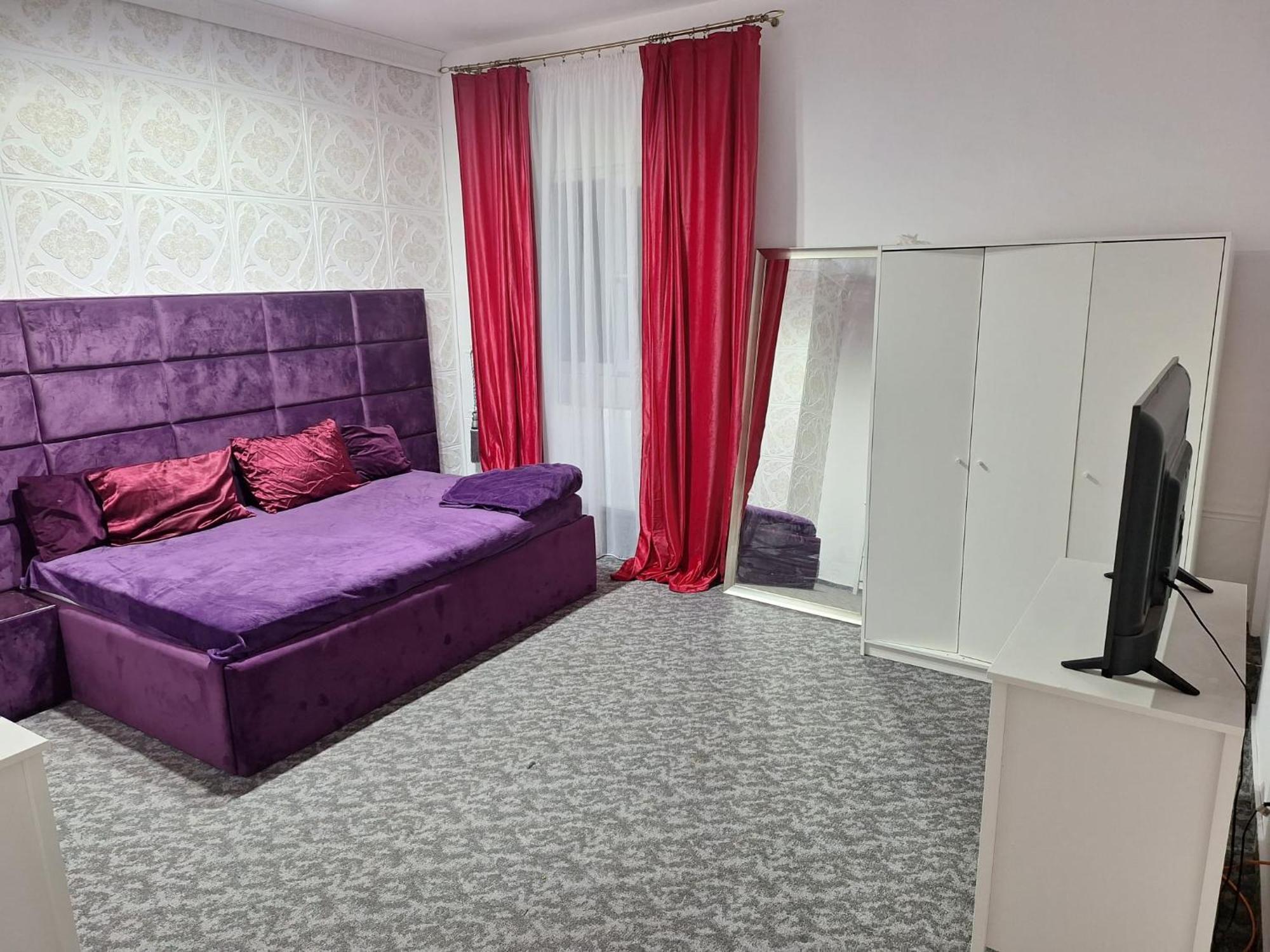 Lust Homestay Bucharest