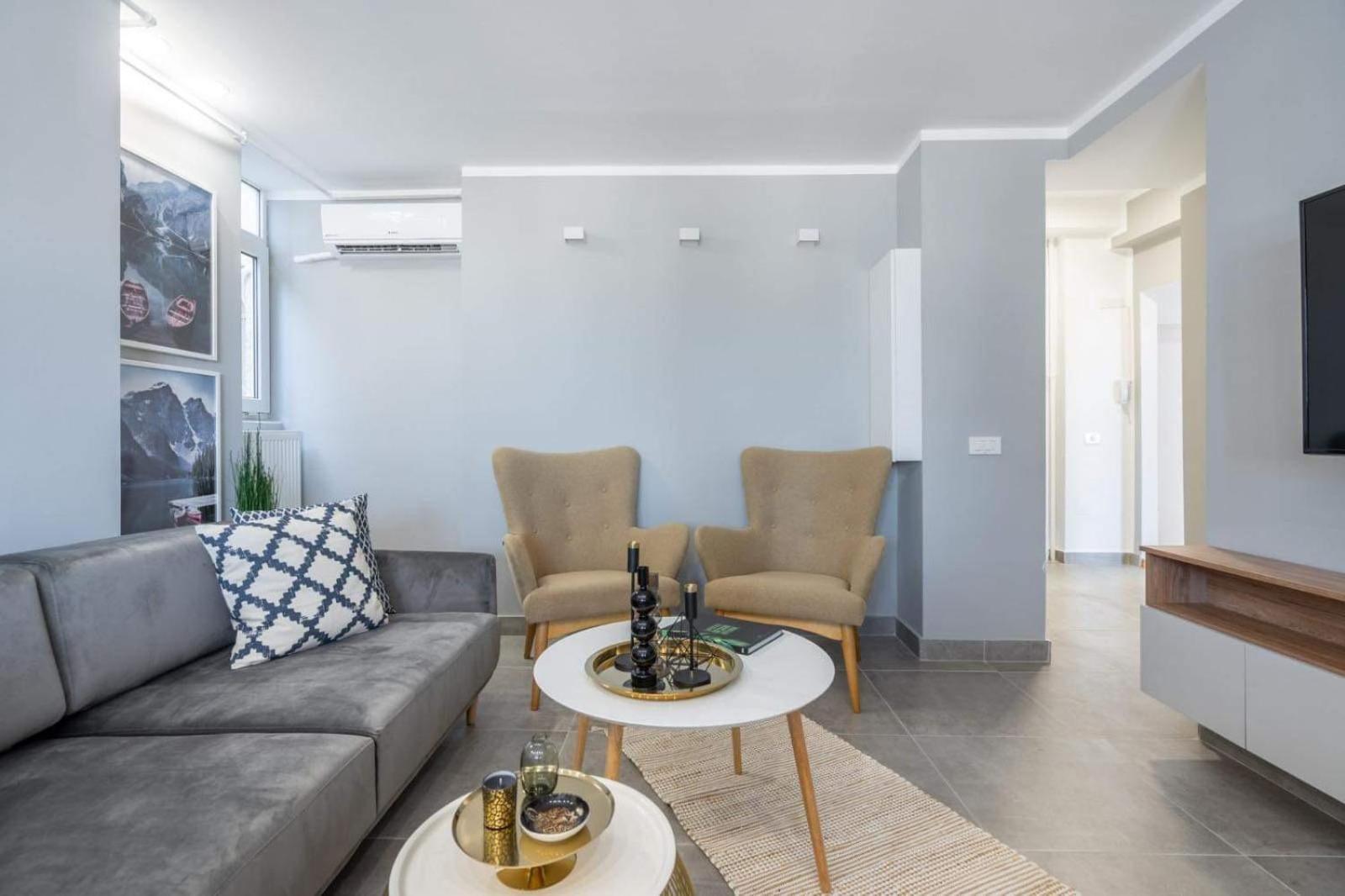 Panaromic View Penthouse In The Heart Of