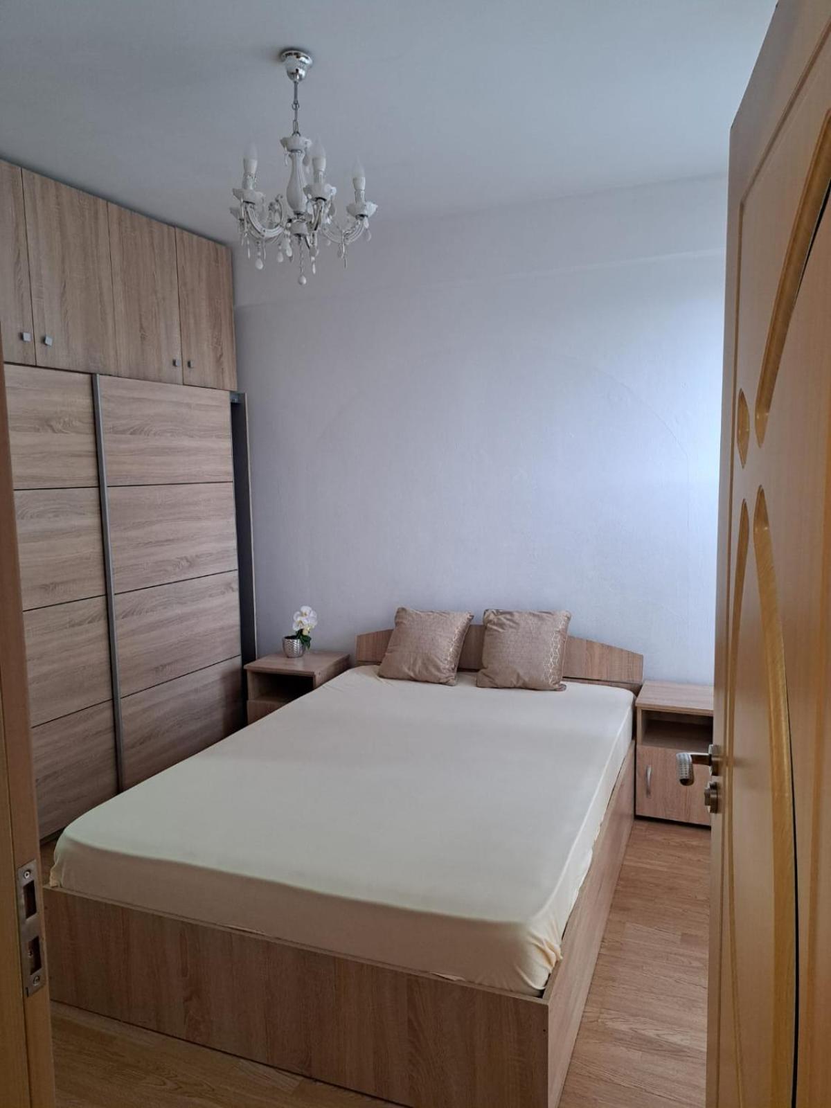 Apartment Ris Apartament Romana Eva *