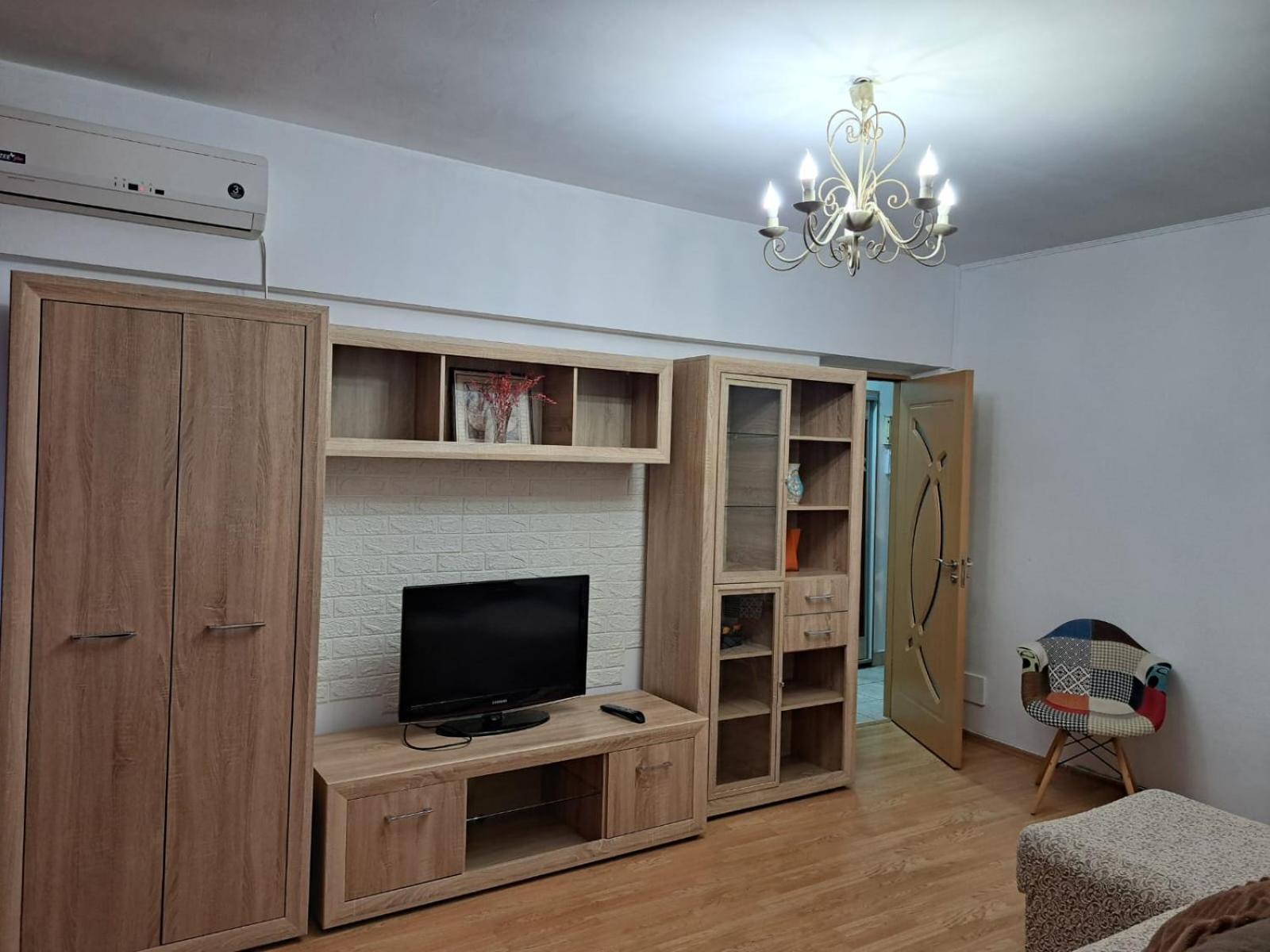 Apartment Ris Apartament Romana Eva *