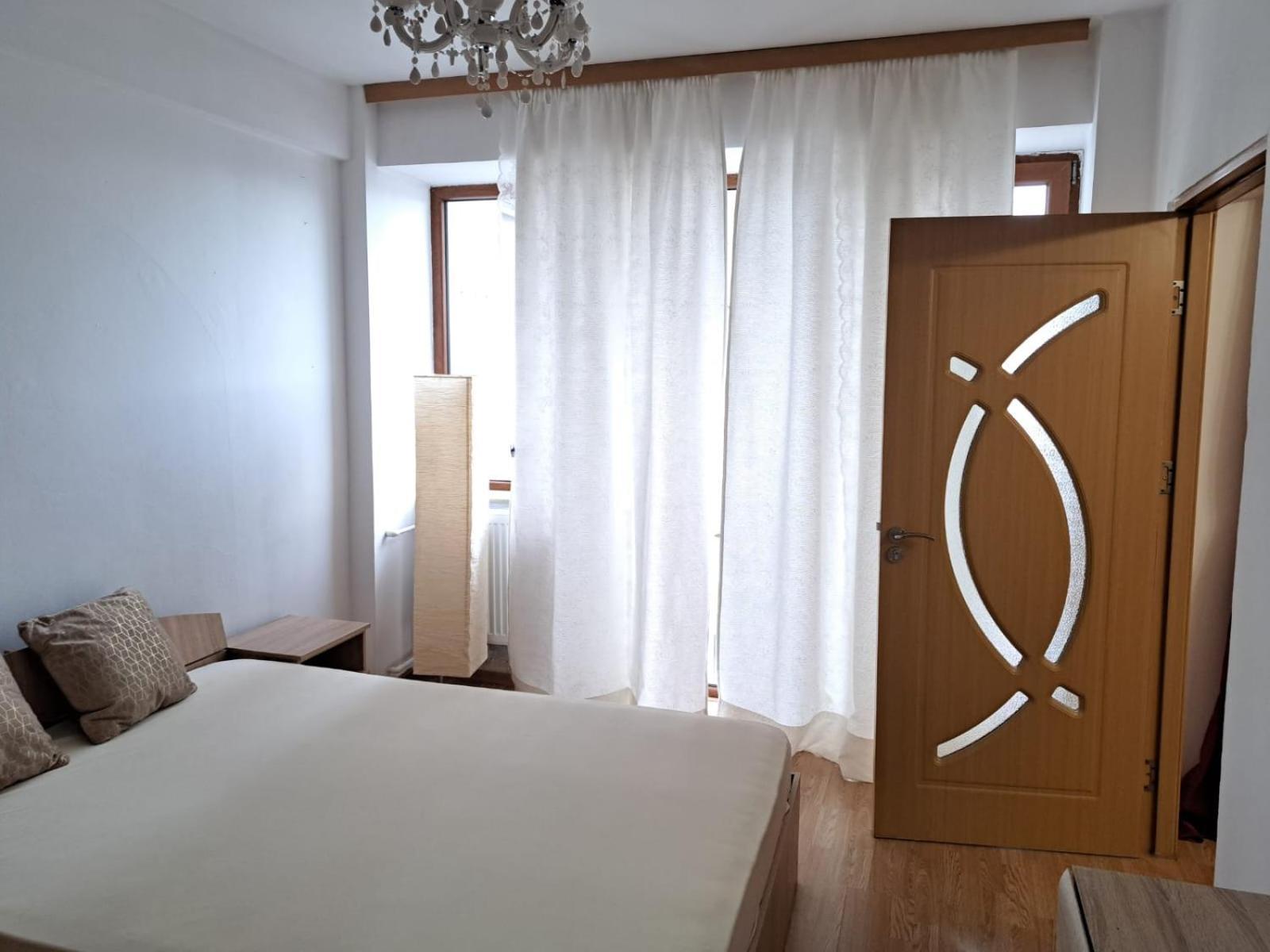 Ris Apartament Romana Eva Apartment Bucharest