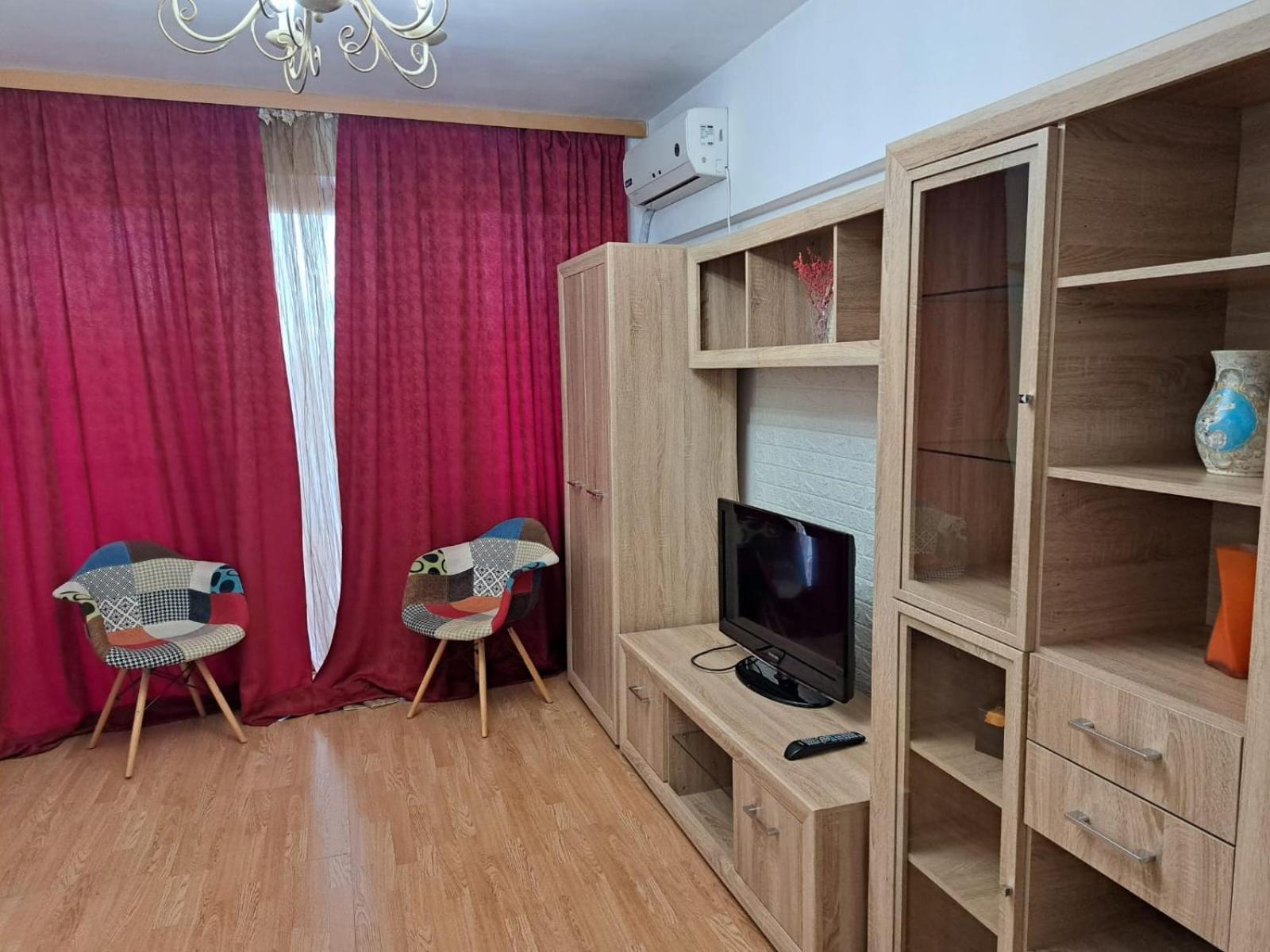 Ris Apartament Romana Eva Apartment *