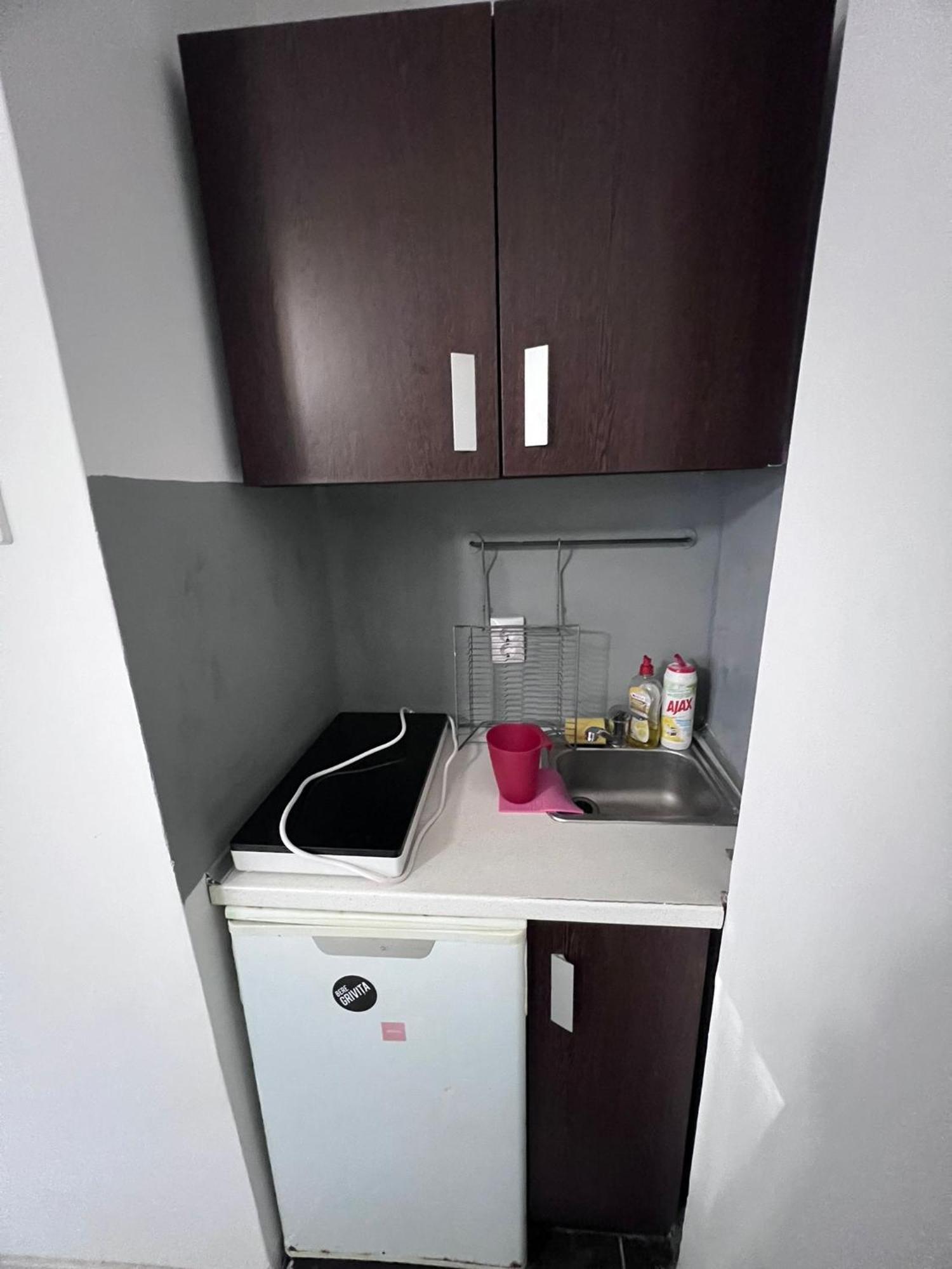 Mona's 5 Apartament