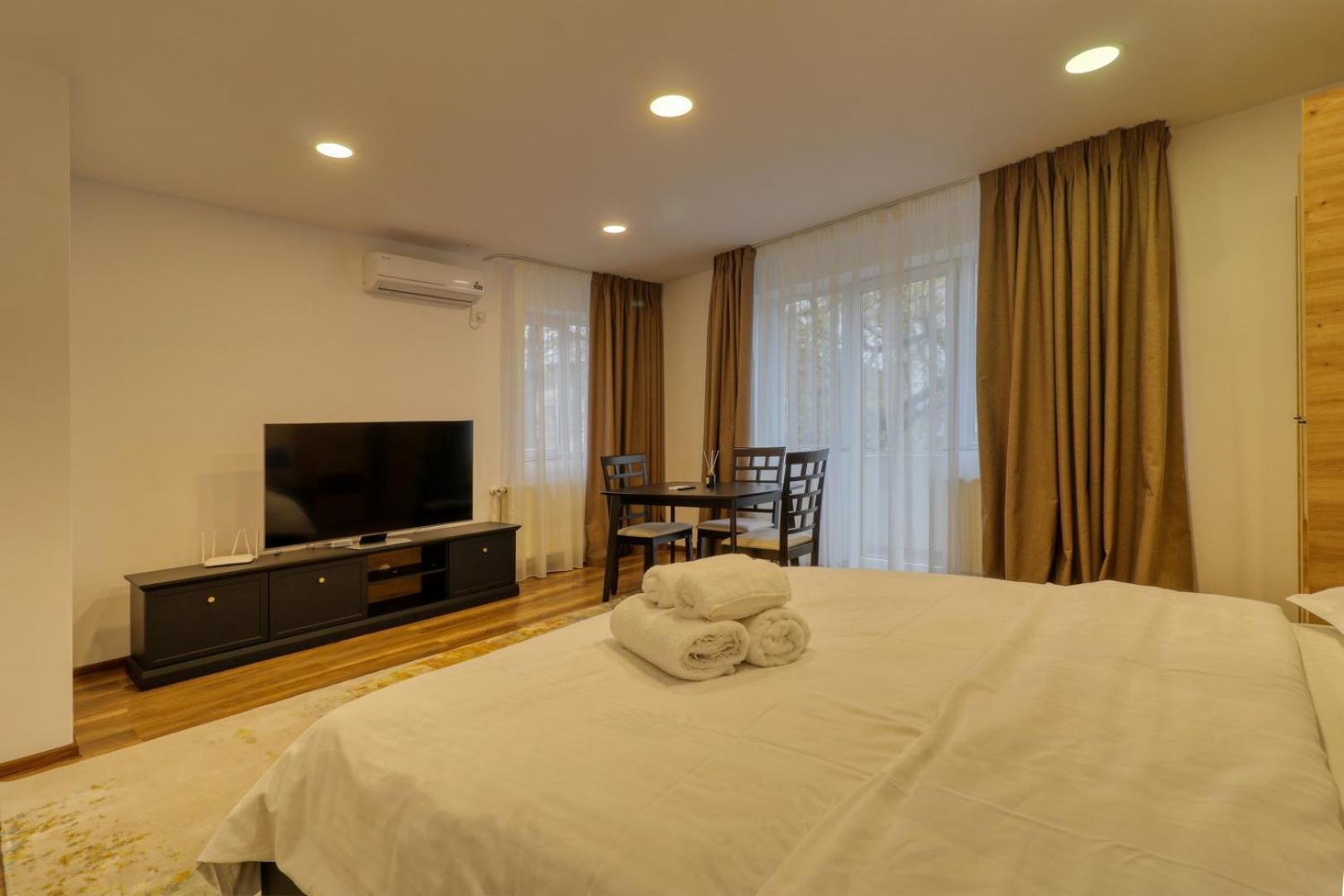 2 Hidden Gems - U Need - By Uni88 Aparthotel Bucharest