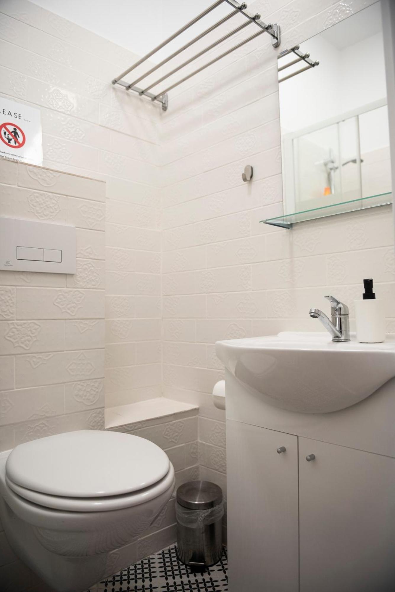 Hotel de apartamente Lazynest Bucureşti