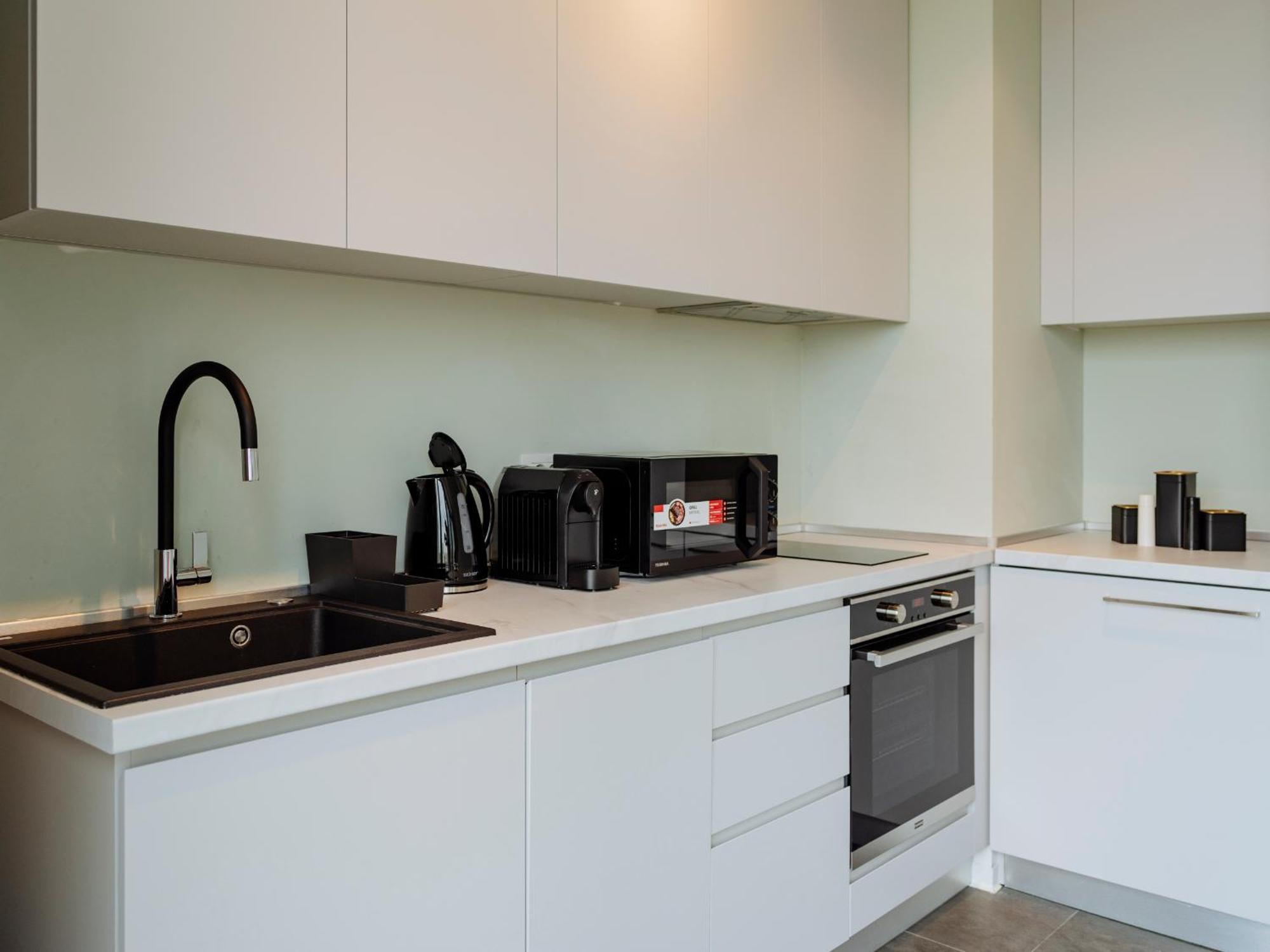 One Mircea Eliade - Luxurious With Panoramic And Park View Bucharest