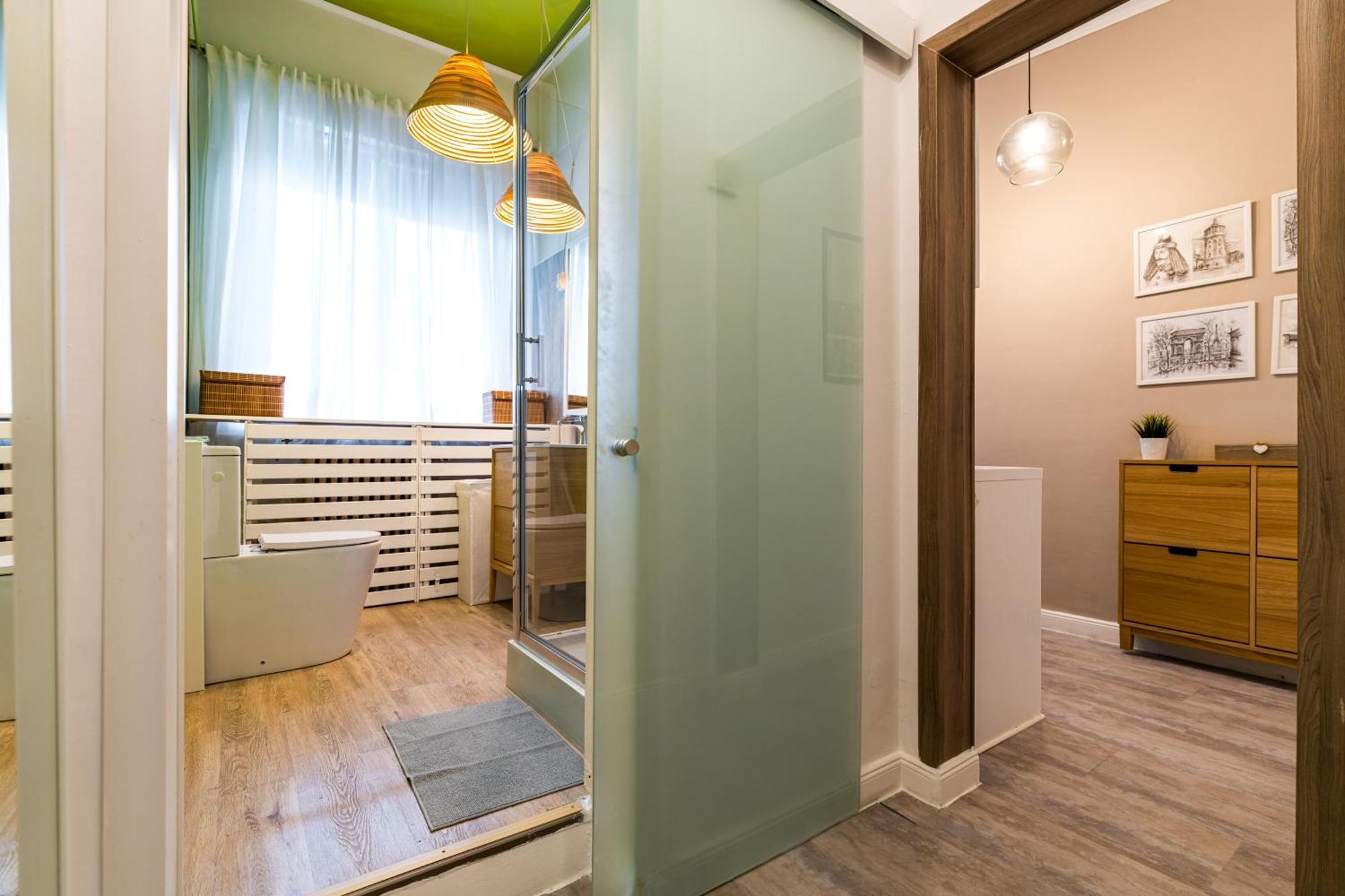 Apartment New High Ceilings - Cozy - Athenee Palace Bucharest