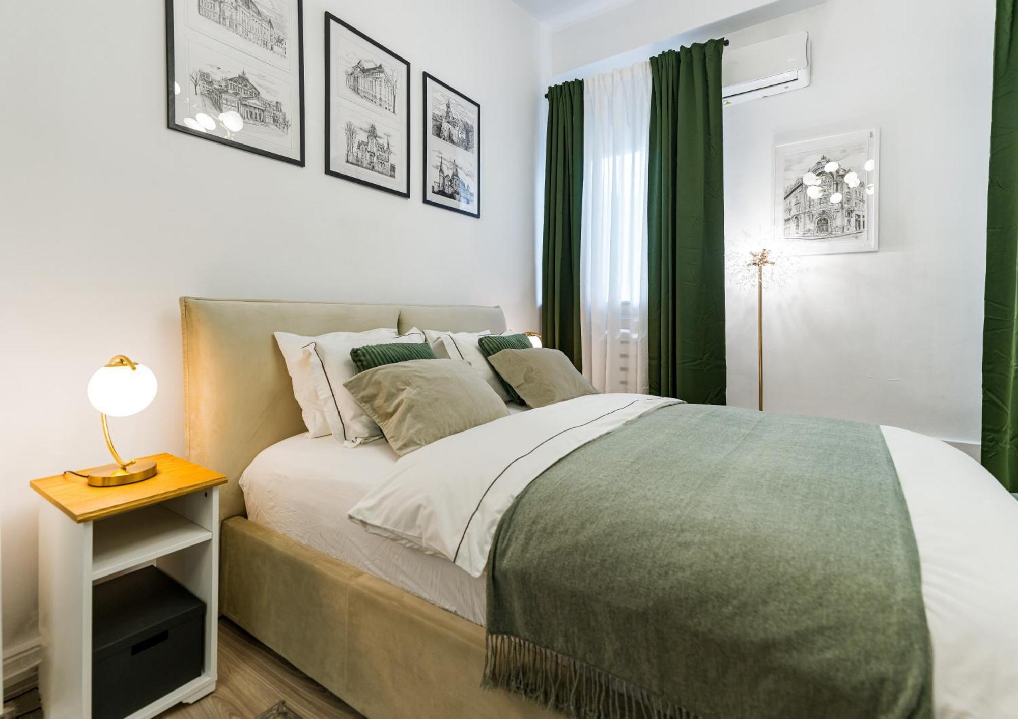 Apartment New High Ceilings - Cozy - Athenee Palace