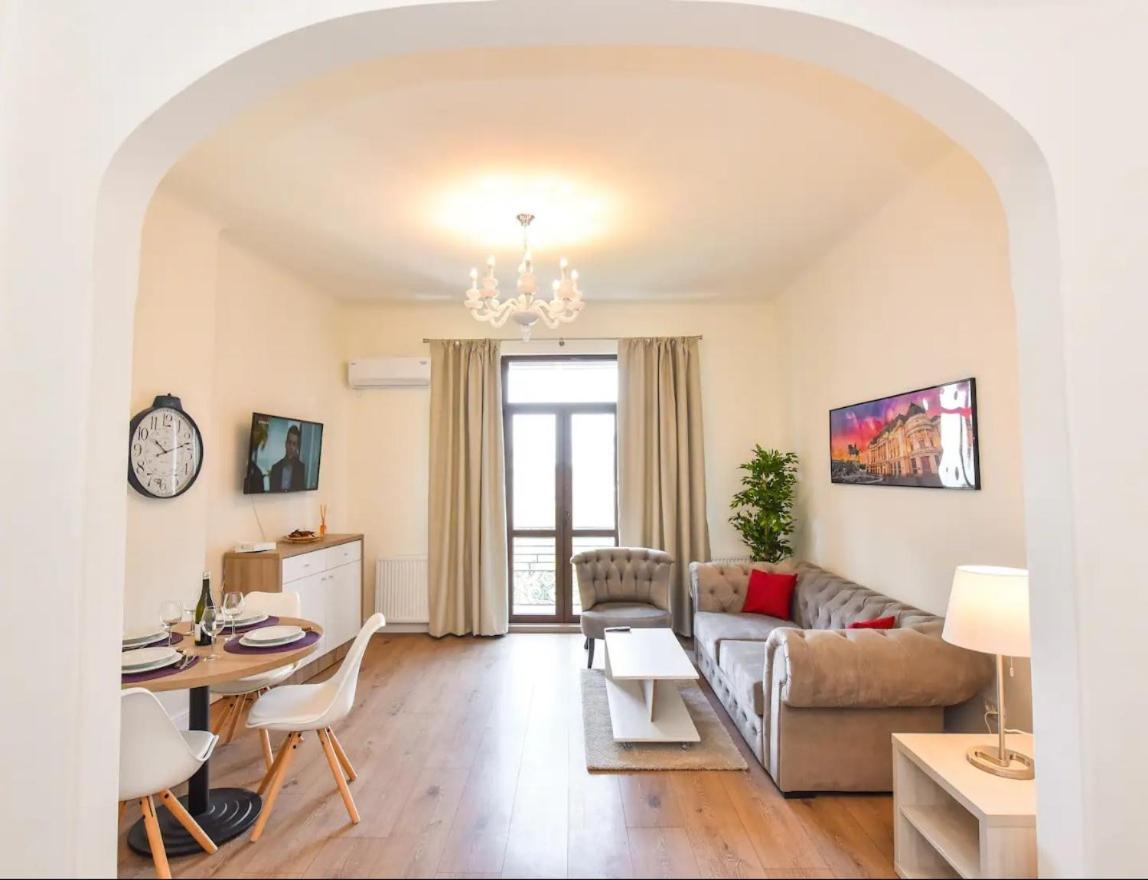 Deluxe Spacious Old Town-free Parking