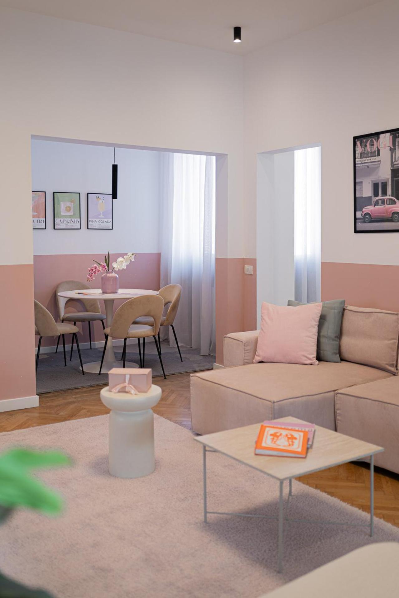 Vibrant & Spacious 3br Lofts On Amzei Square Bucharest