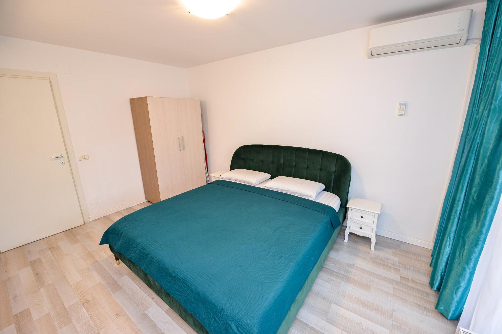 Apartament Center With Terrace *