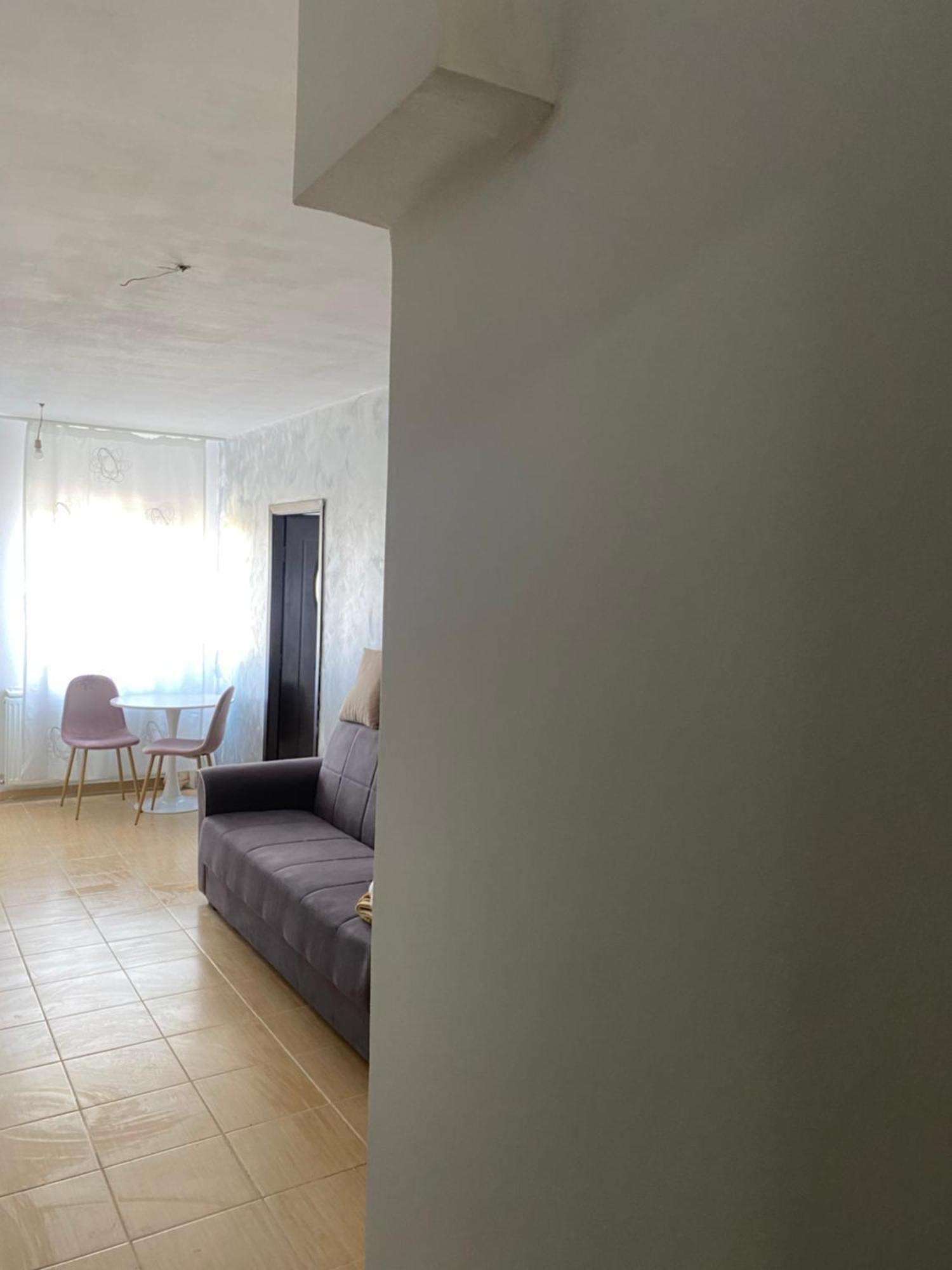 Sofi Apartment
