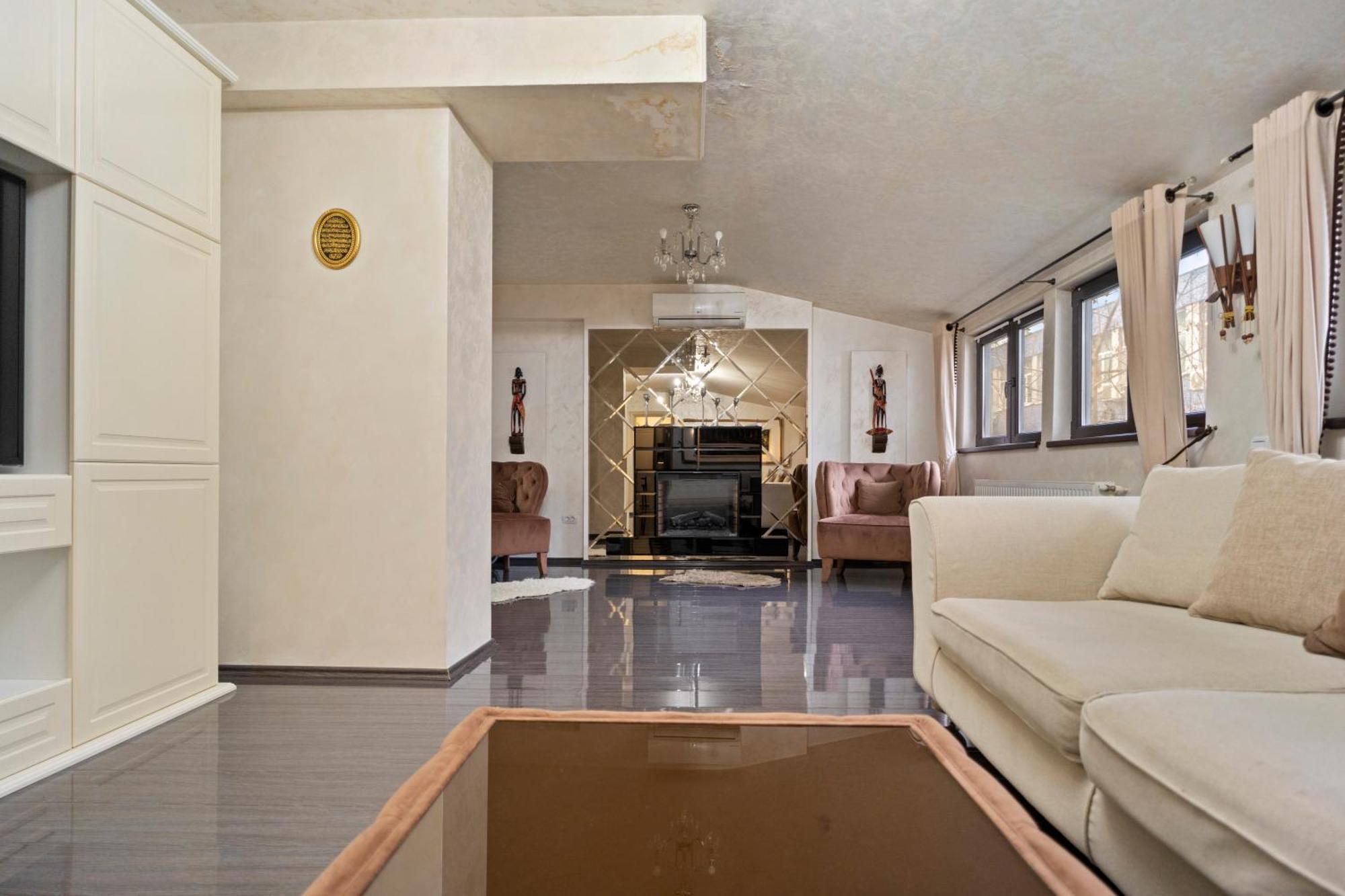 Classic Luxury At Mall Apartamento Bucareste