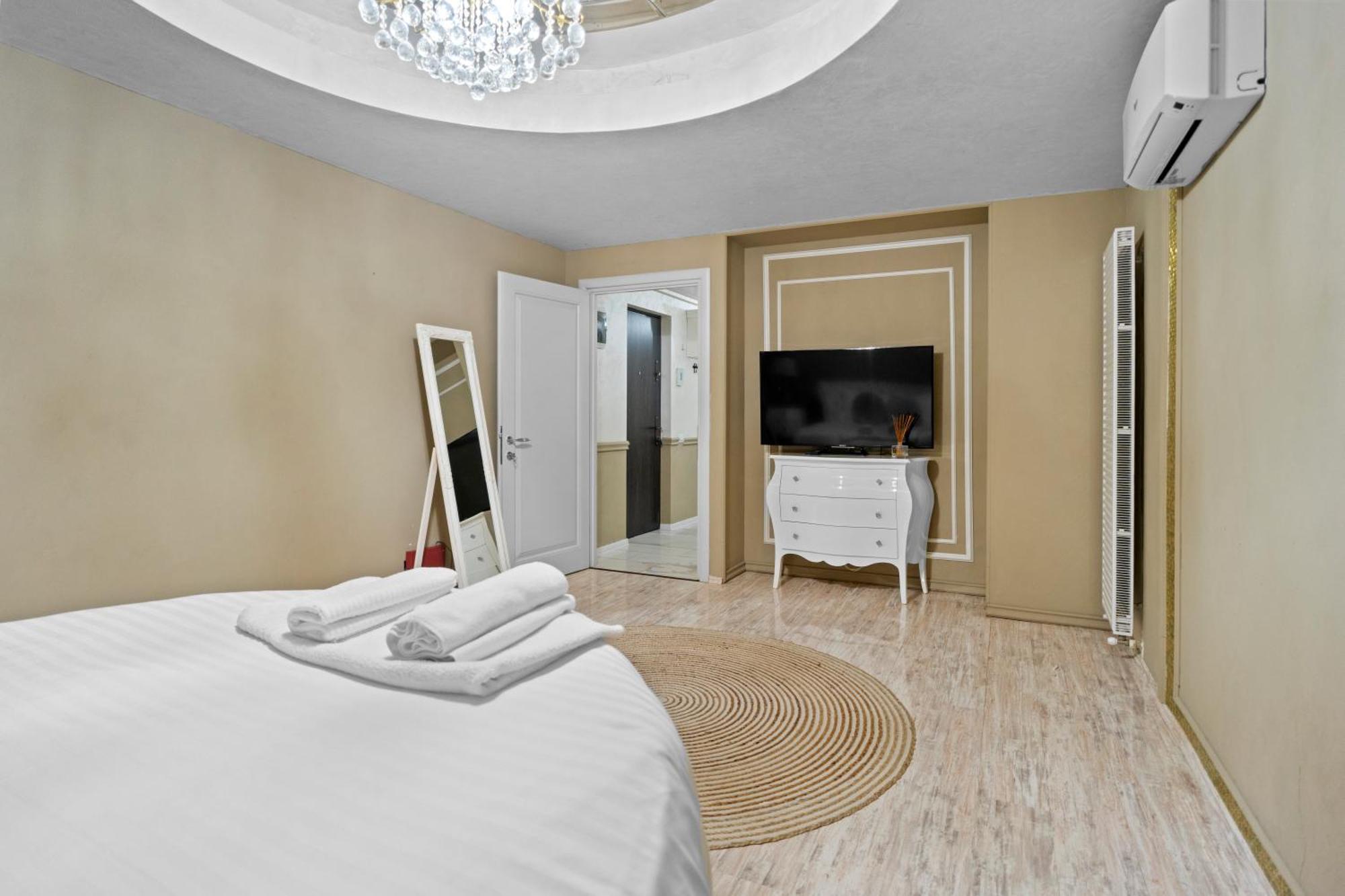 Classic Luxury At Mall Bucareste