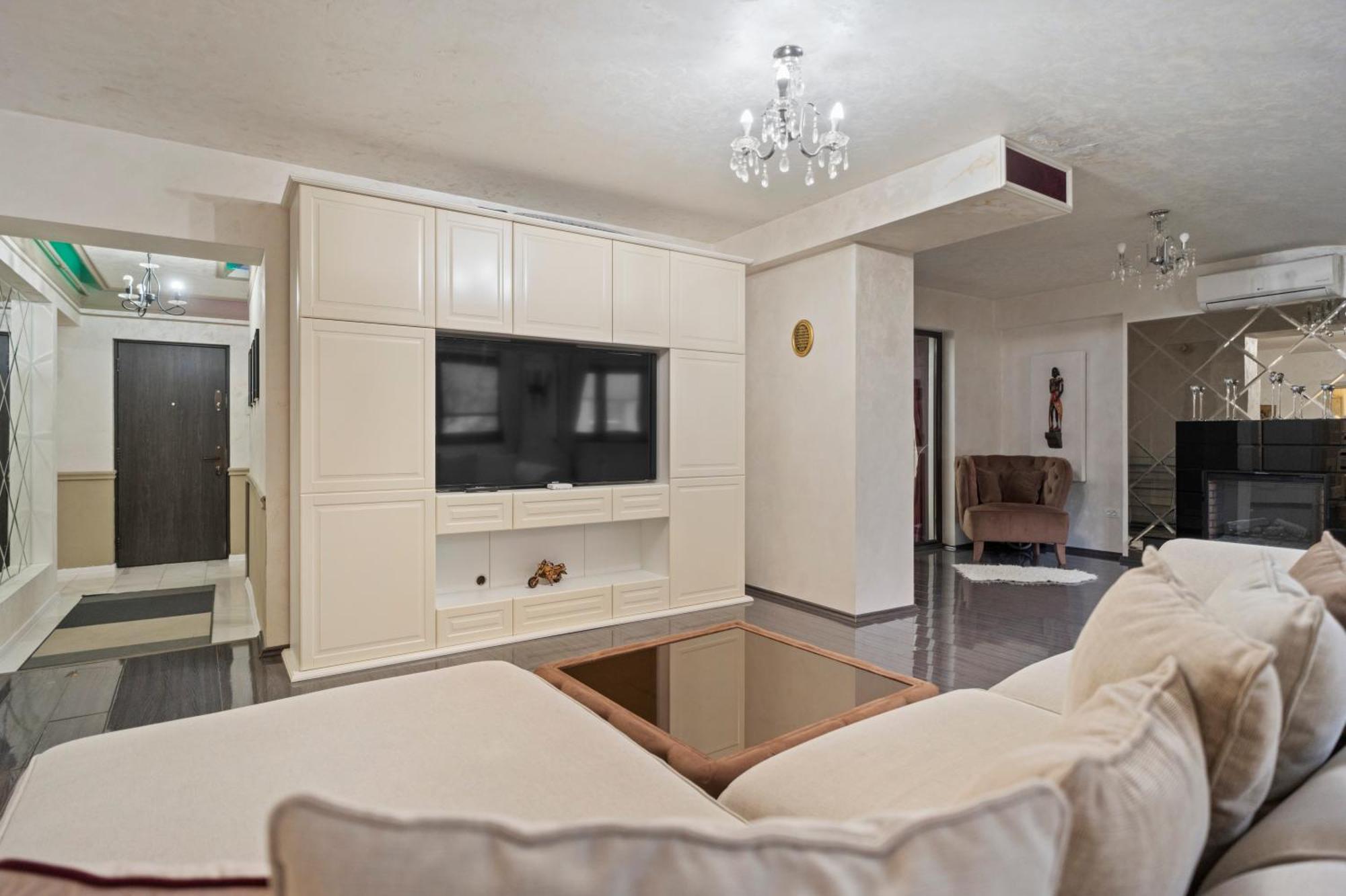 Classic Luxury At Mall Apartamento Bucareste