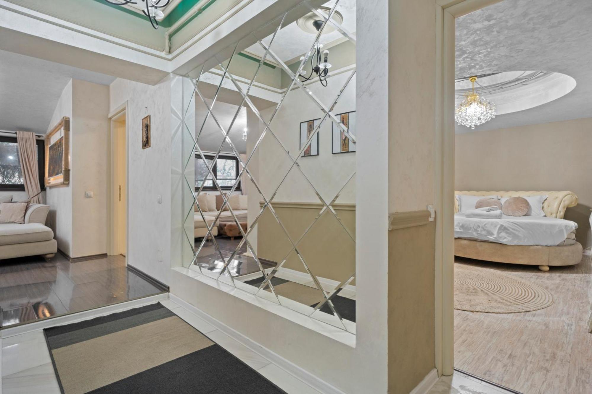 Apartamento Classic Luxury At Mall Bucareste