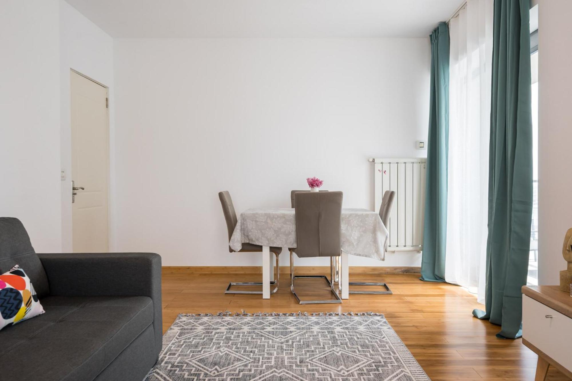 Skyline - Premium 1br In Timpuri Noi Bucharest