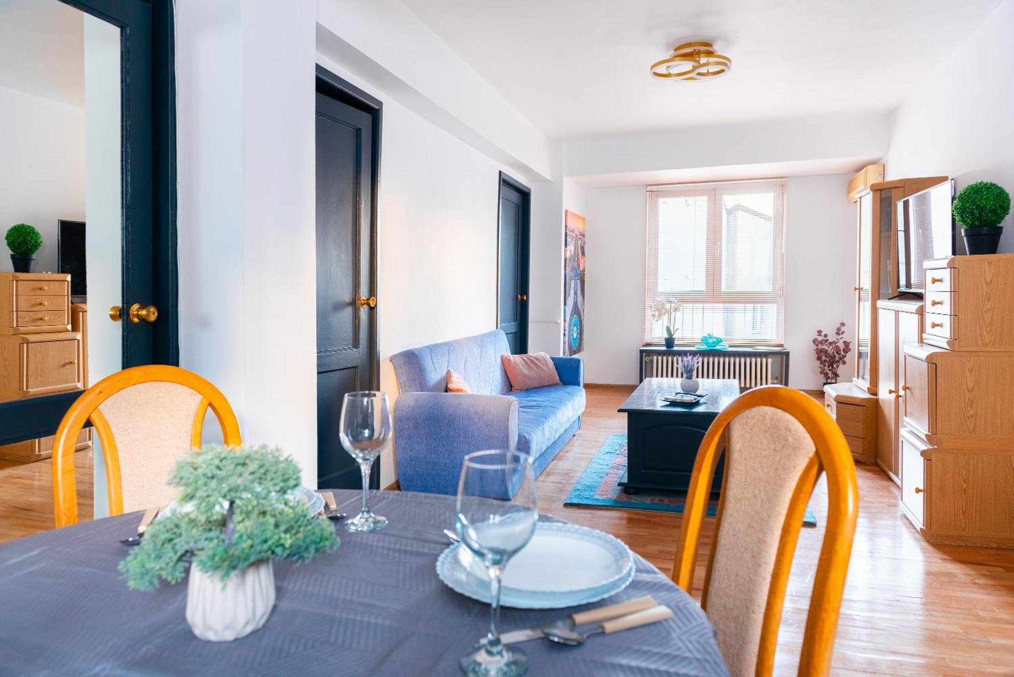 Promenada Old Town Apartment
