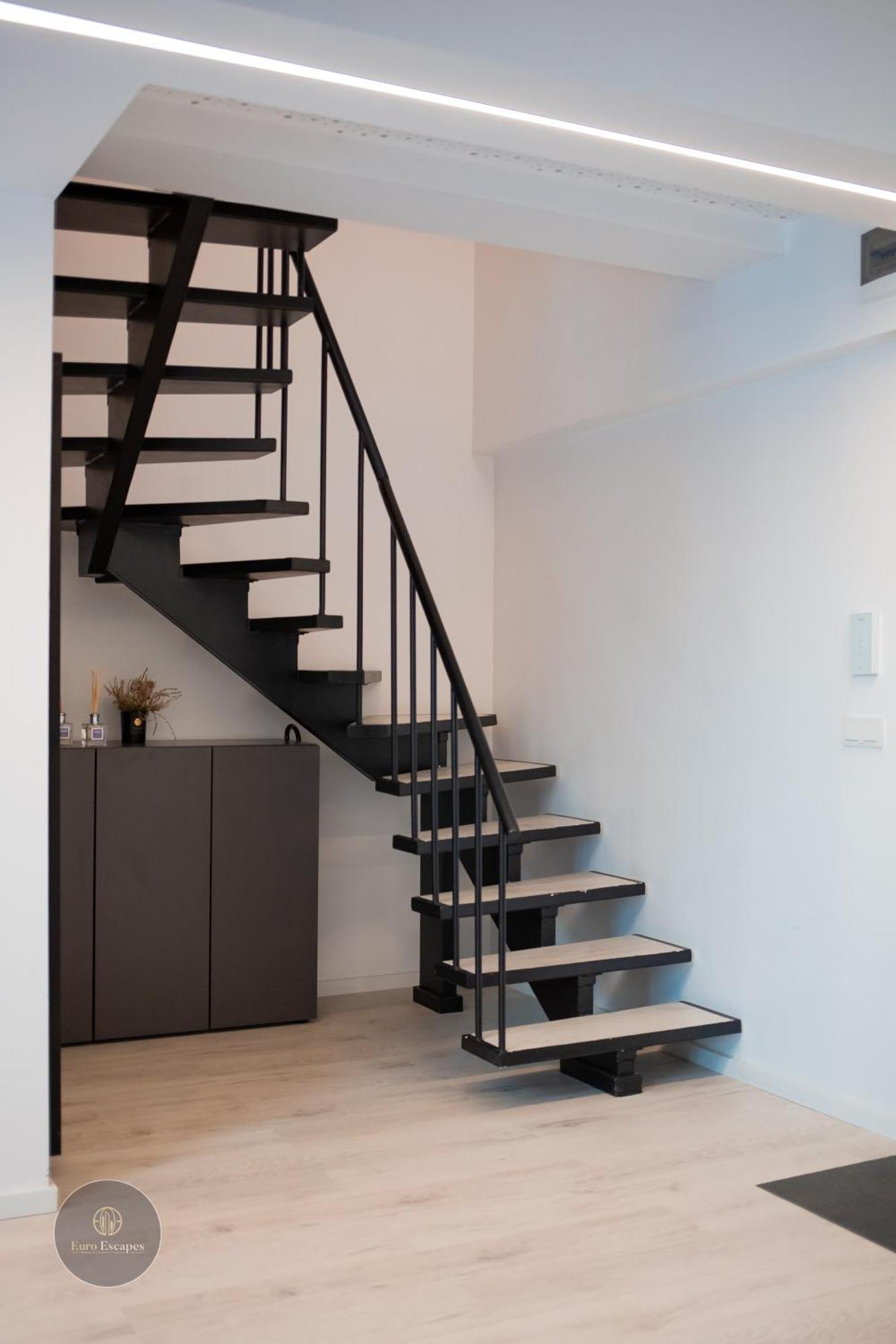 Executive Duplex With Balcony, Skyline Views & Free Parking * Bucharest