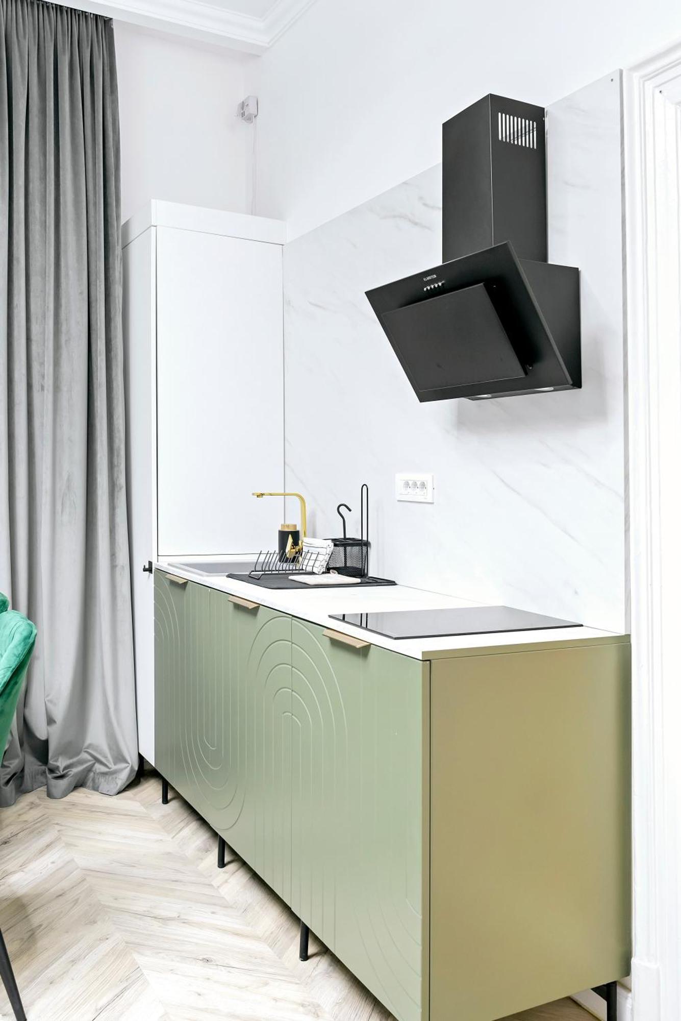 High Ceilings Garden - Parking Apartment Bucharest